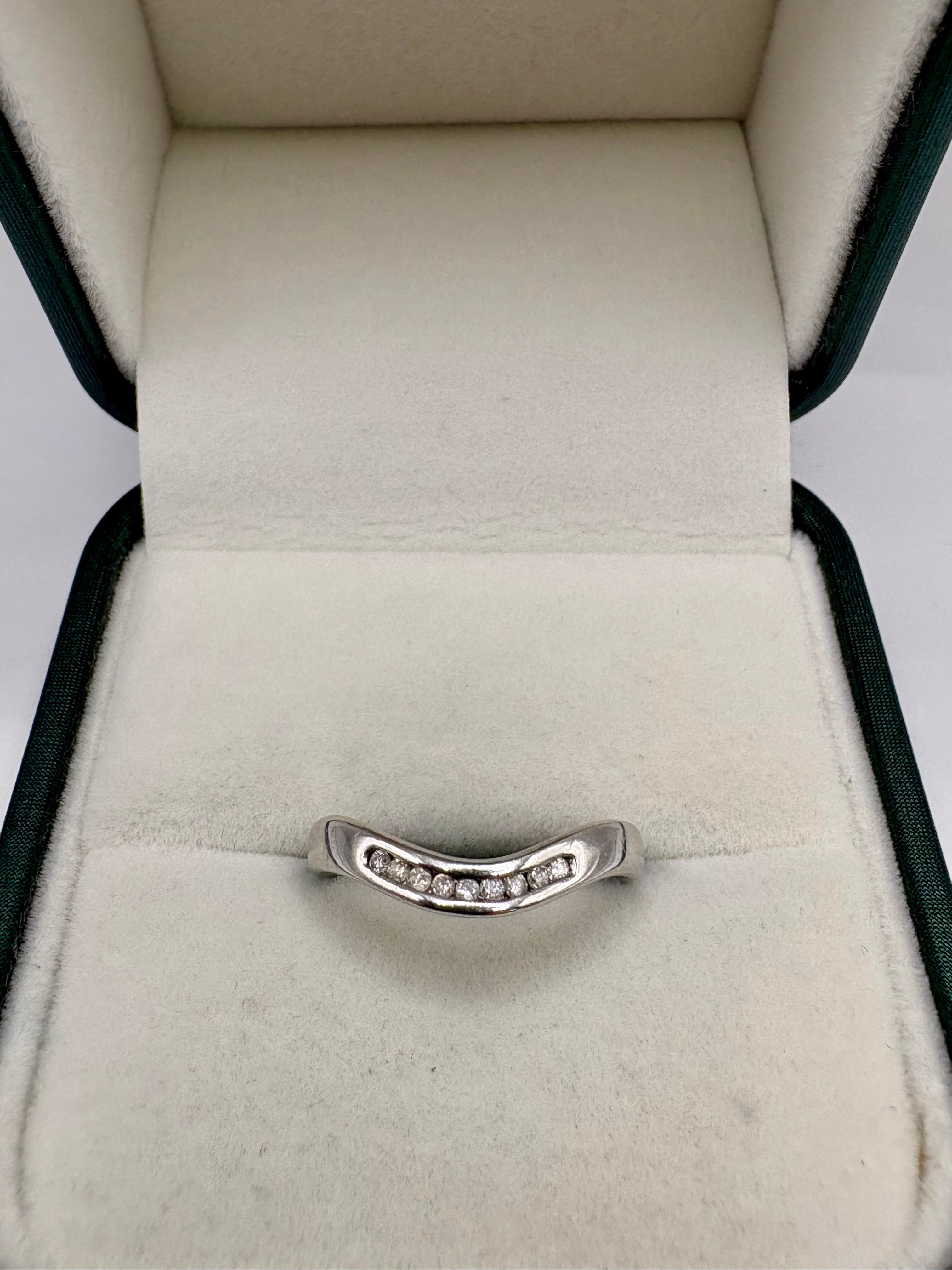 9ct gold diamond wishbone ring
