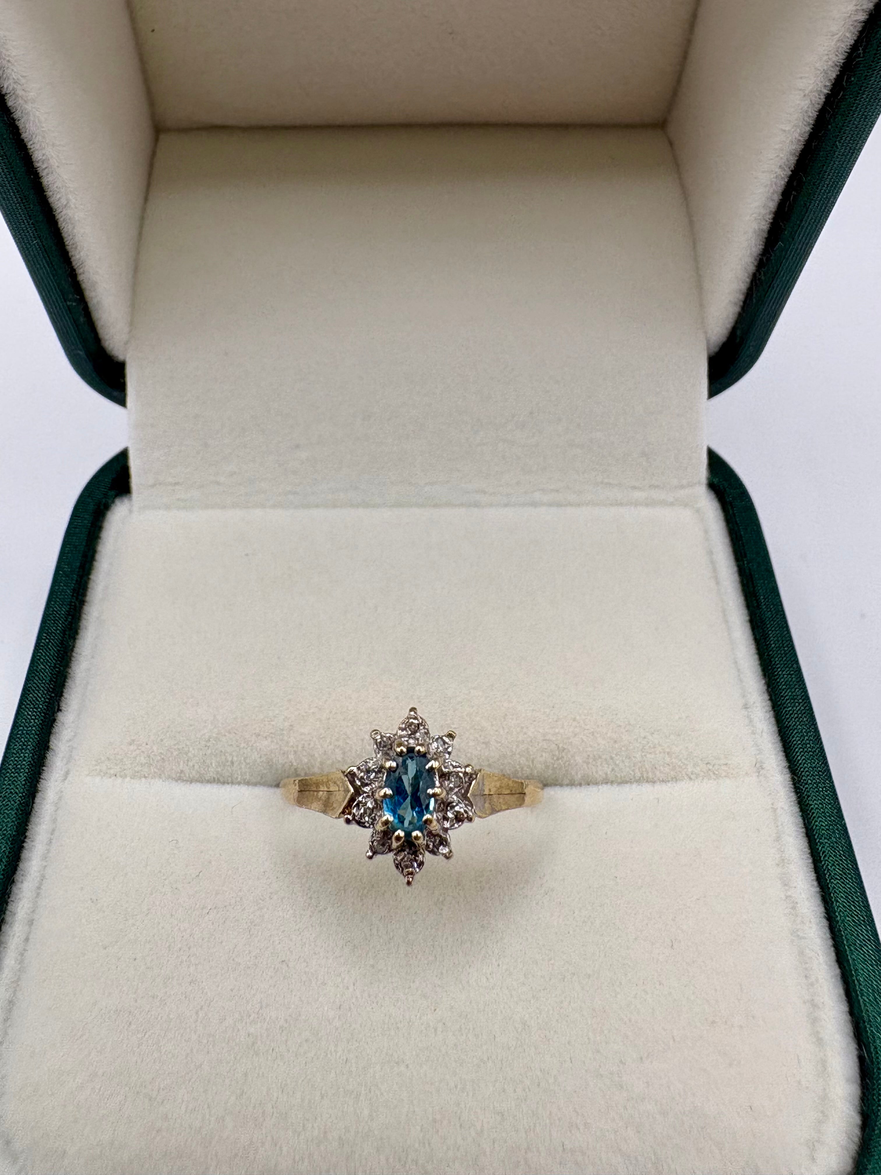 9ct gold topaz and diamond ring