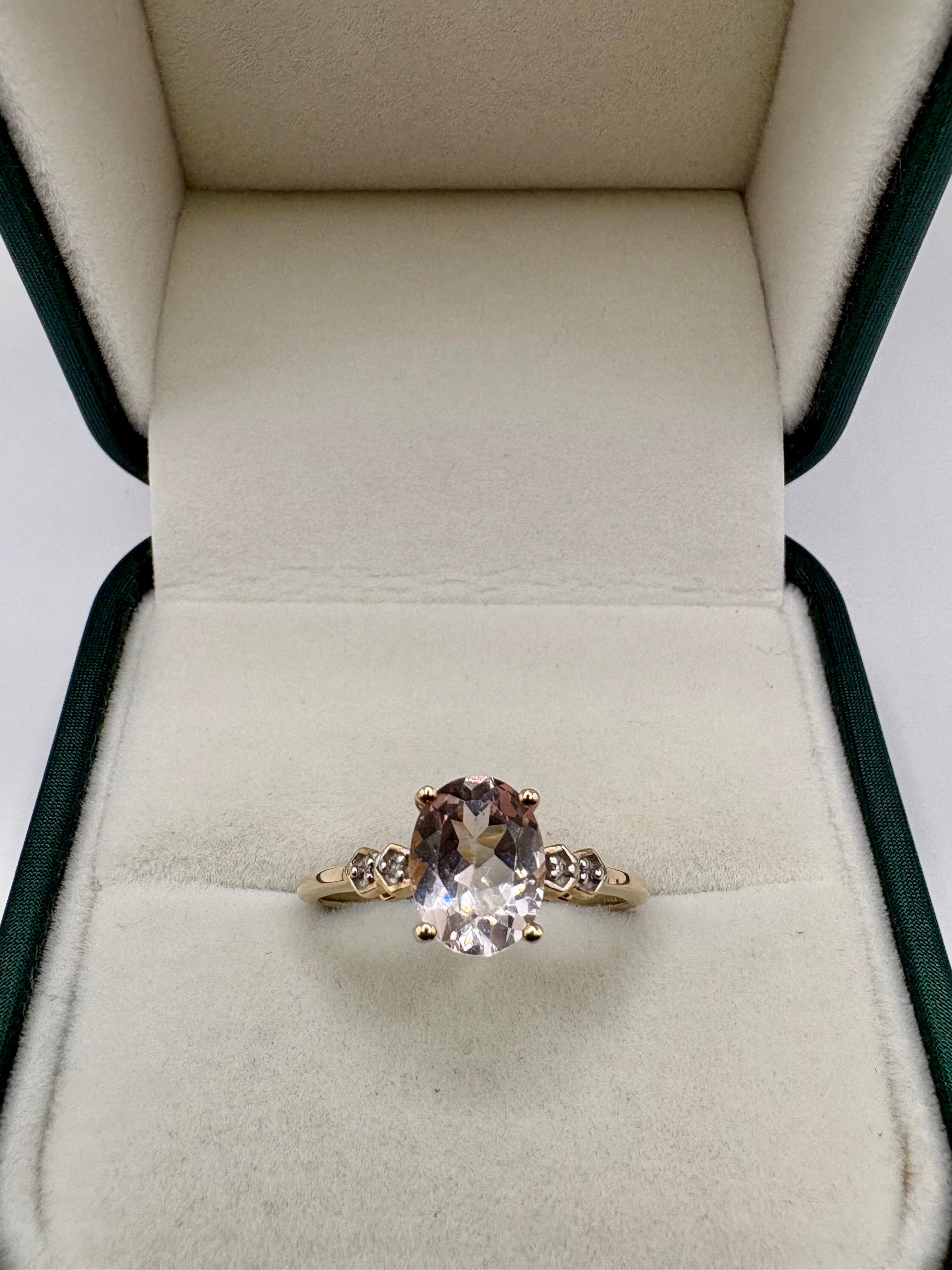 9ct gold morganite and diamond ring
