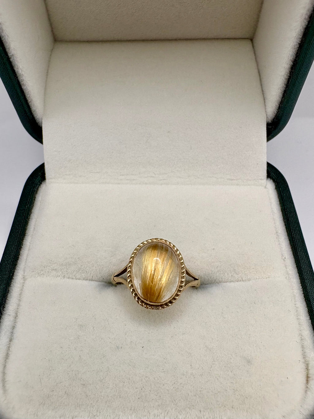 9ct gold rutile quartz ring