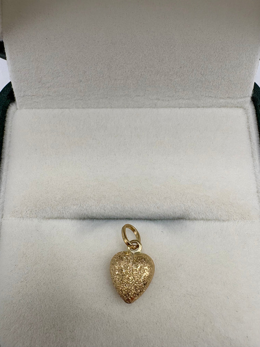 9ct gold heart charm