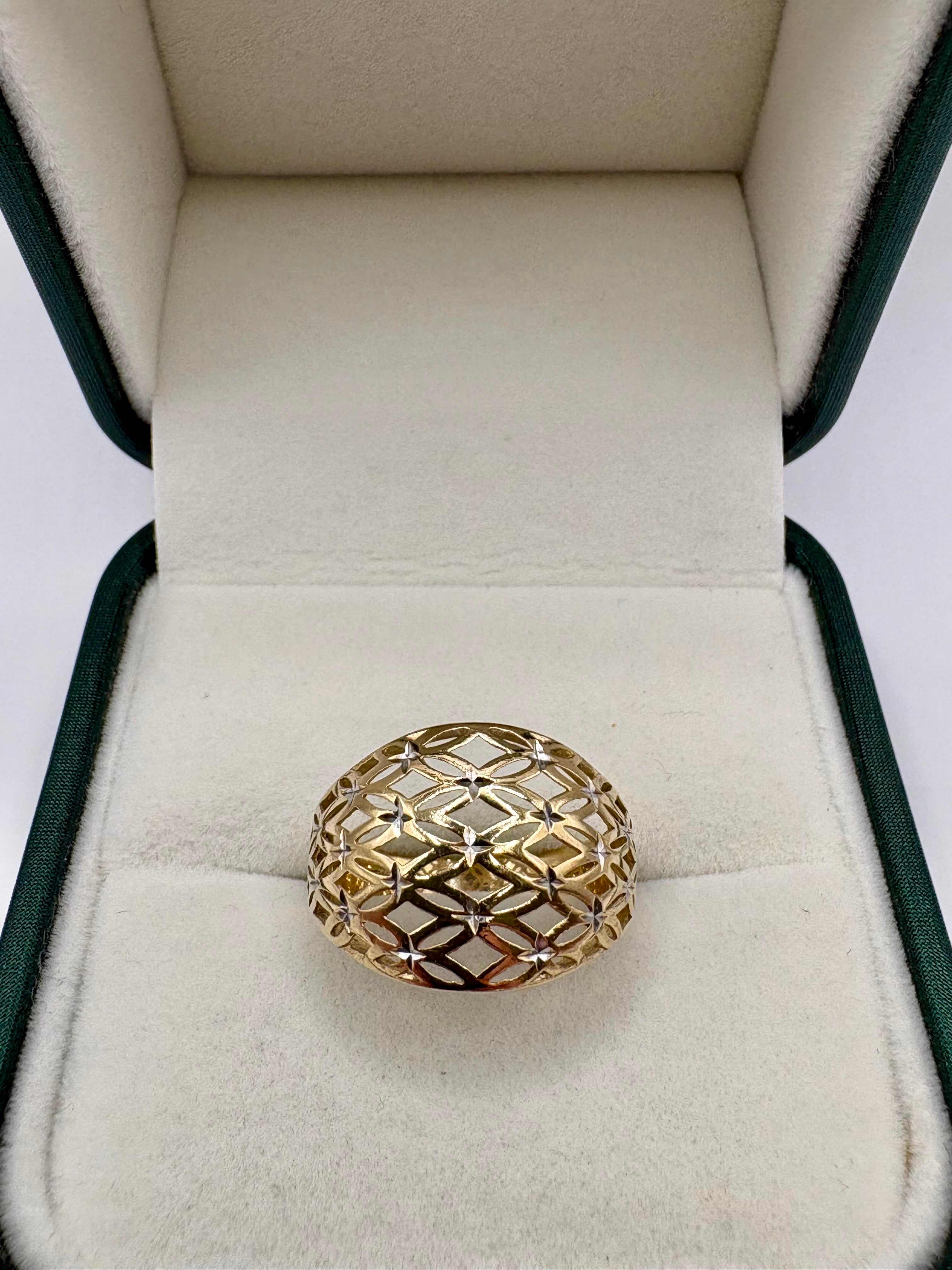 9ct gold dome ring