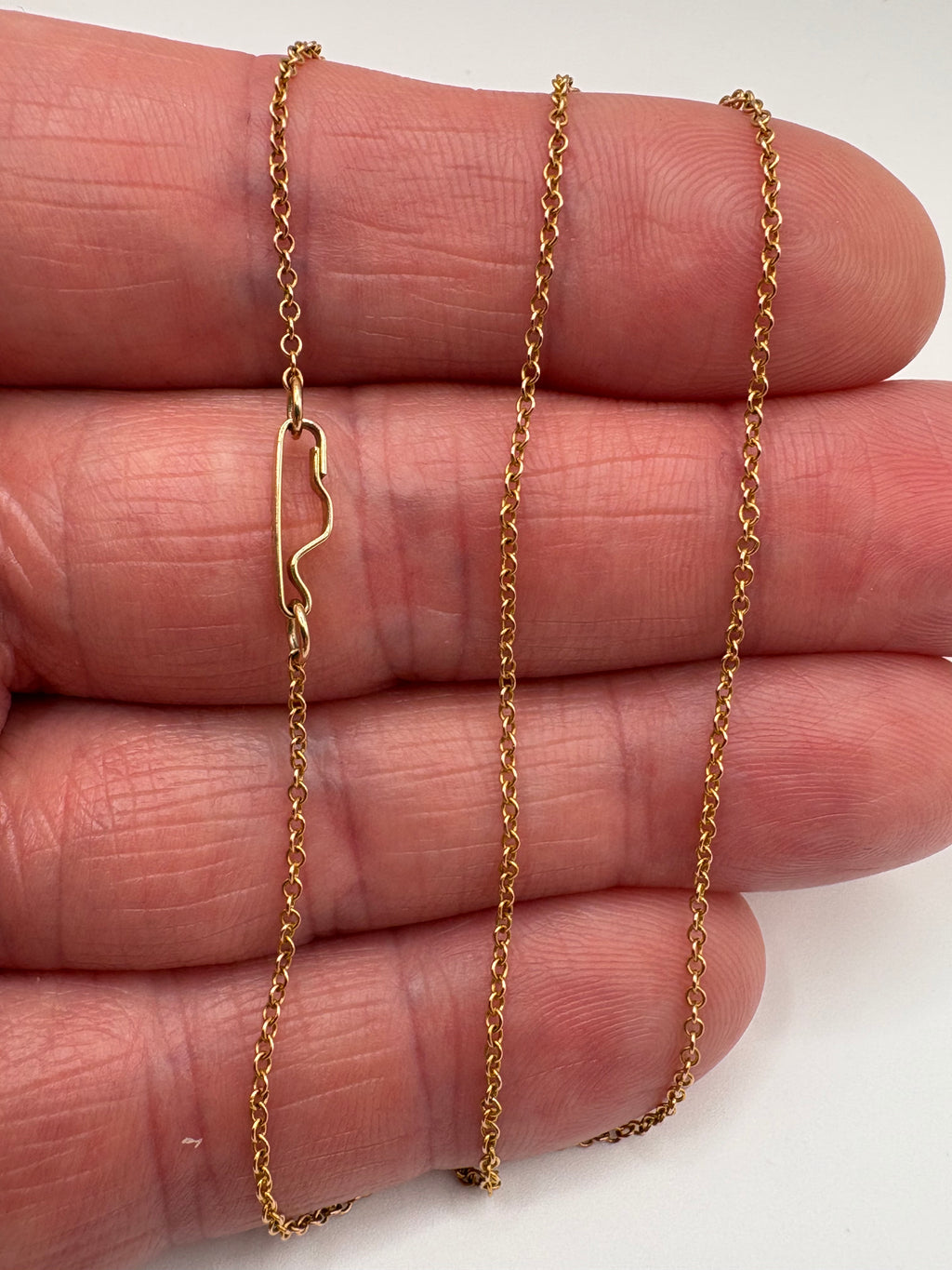 9ct gold 16inch chain (6)