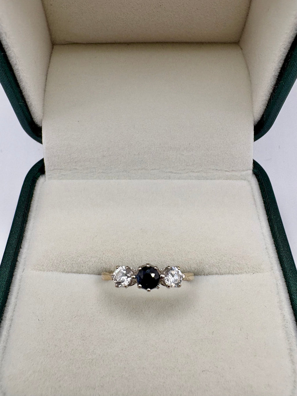 9ct gold sapphire and cz ring