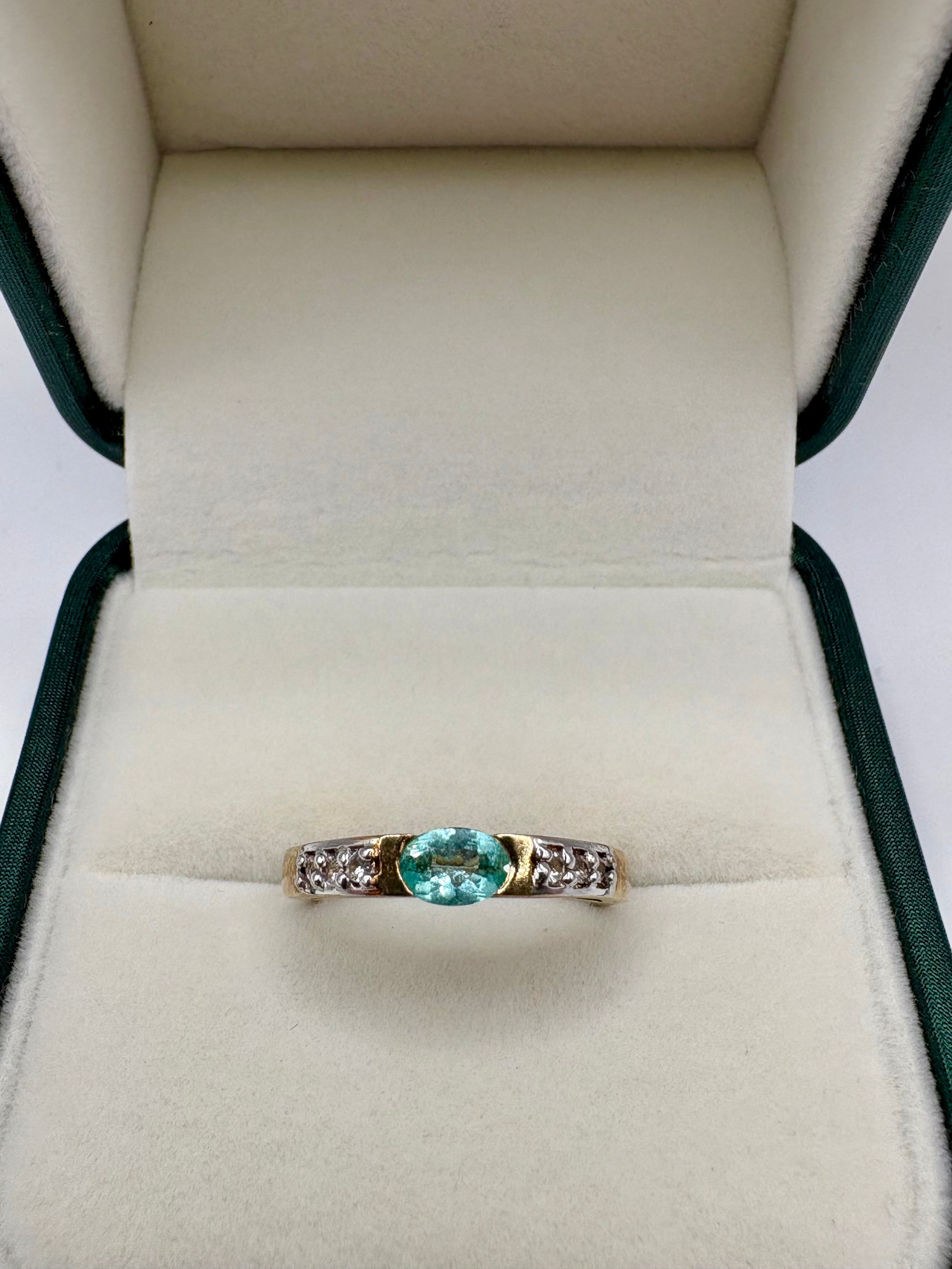 9ct gold topaz and diamond ring