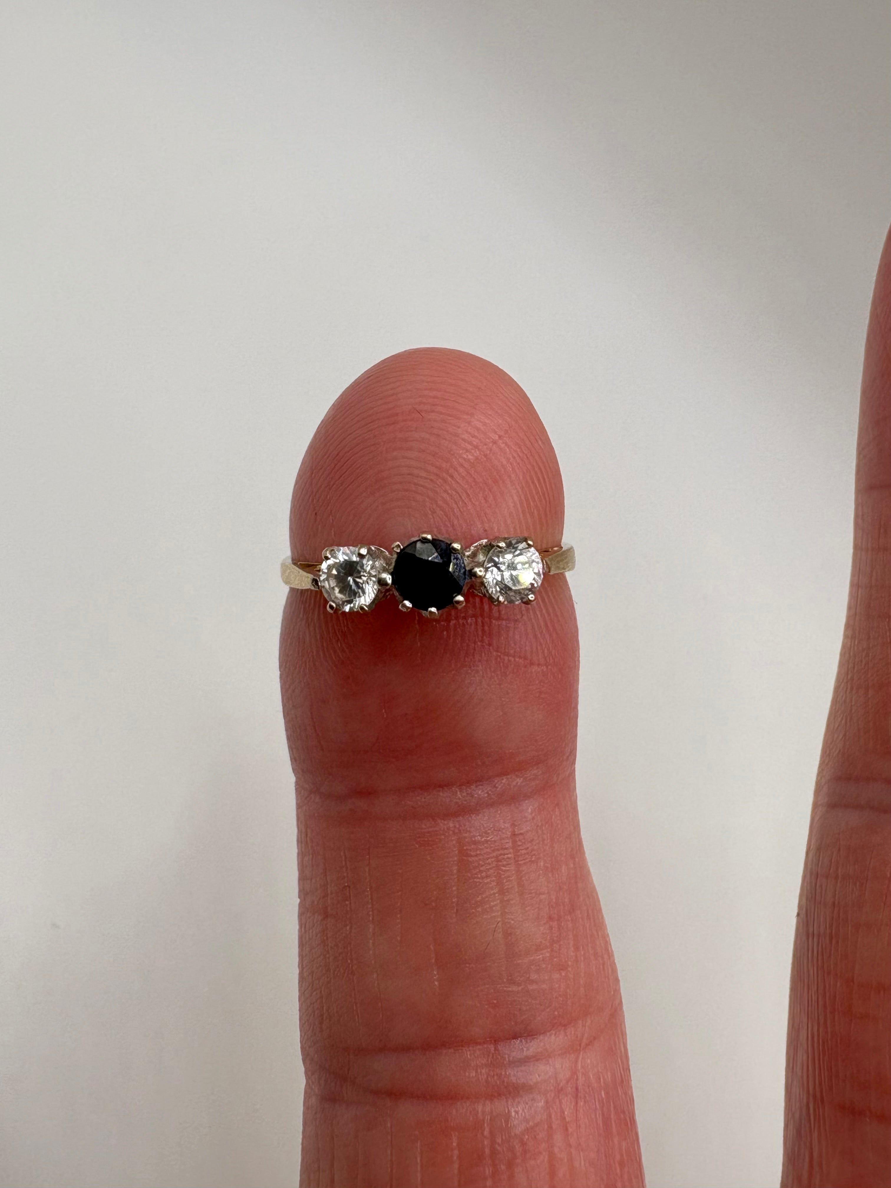 9ct gold sapphire and cz ring