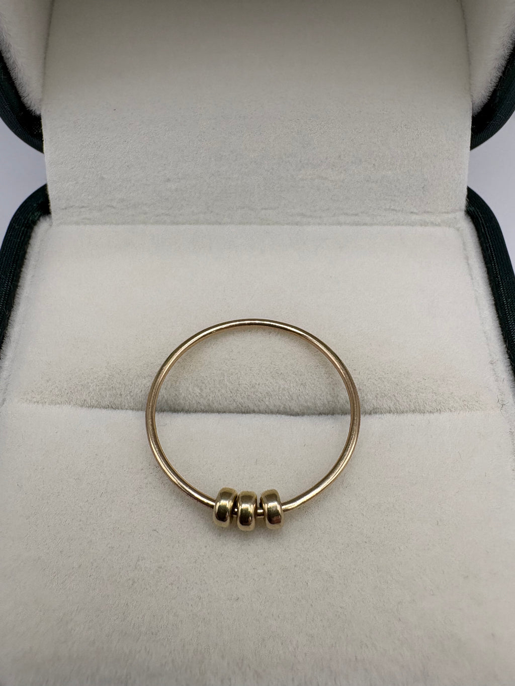9ct gold fidget ring