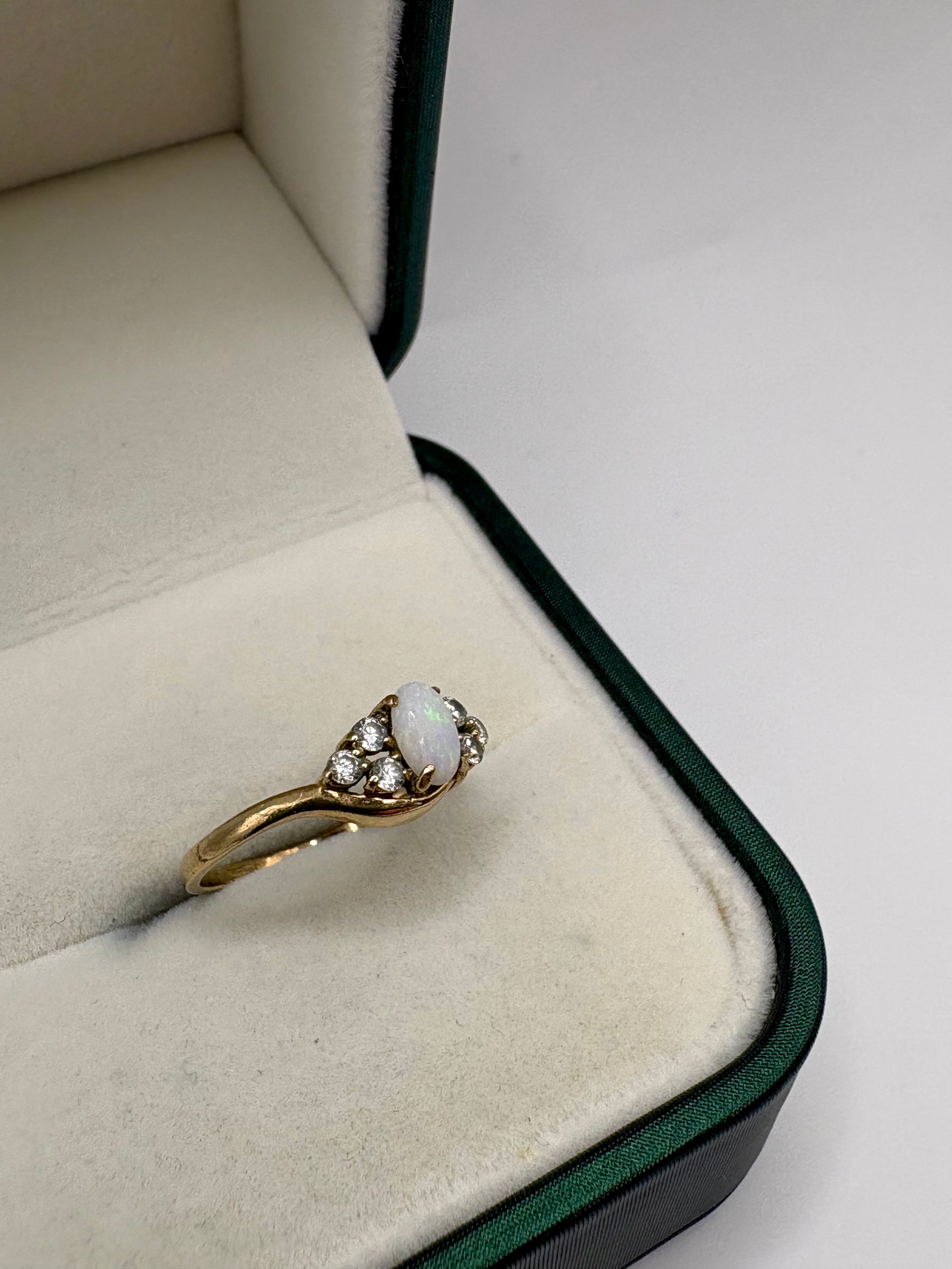 9ct gold opal and zircon ring