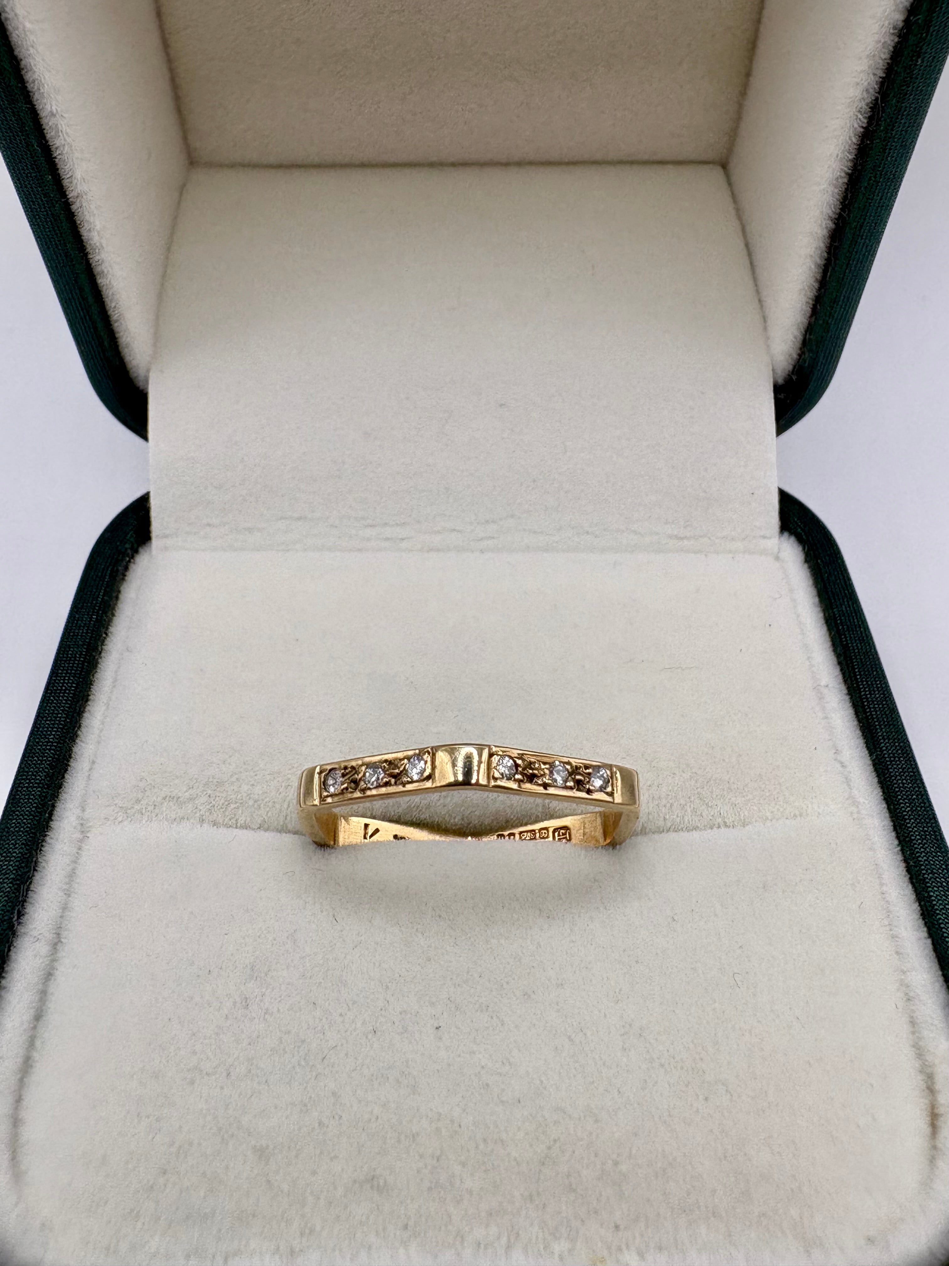 9ct gold diamond hexagonal ring