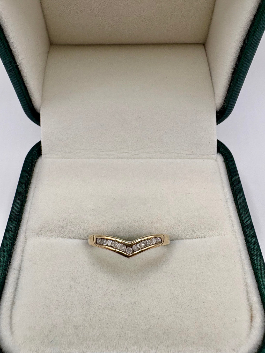 9ct gold diamond wishbone ring