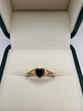9ct gold onyx heart ring