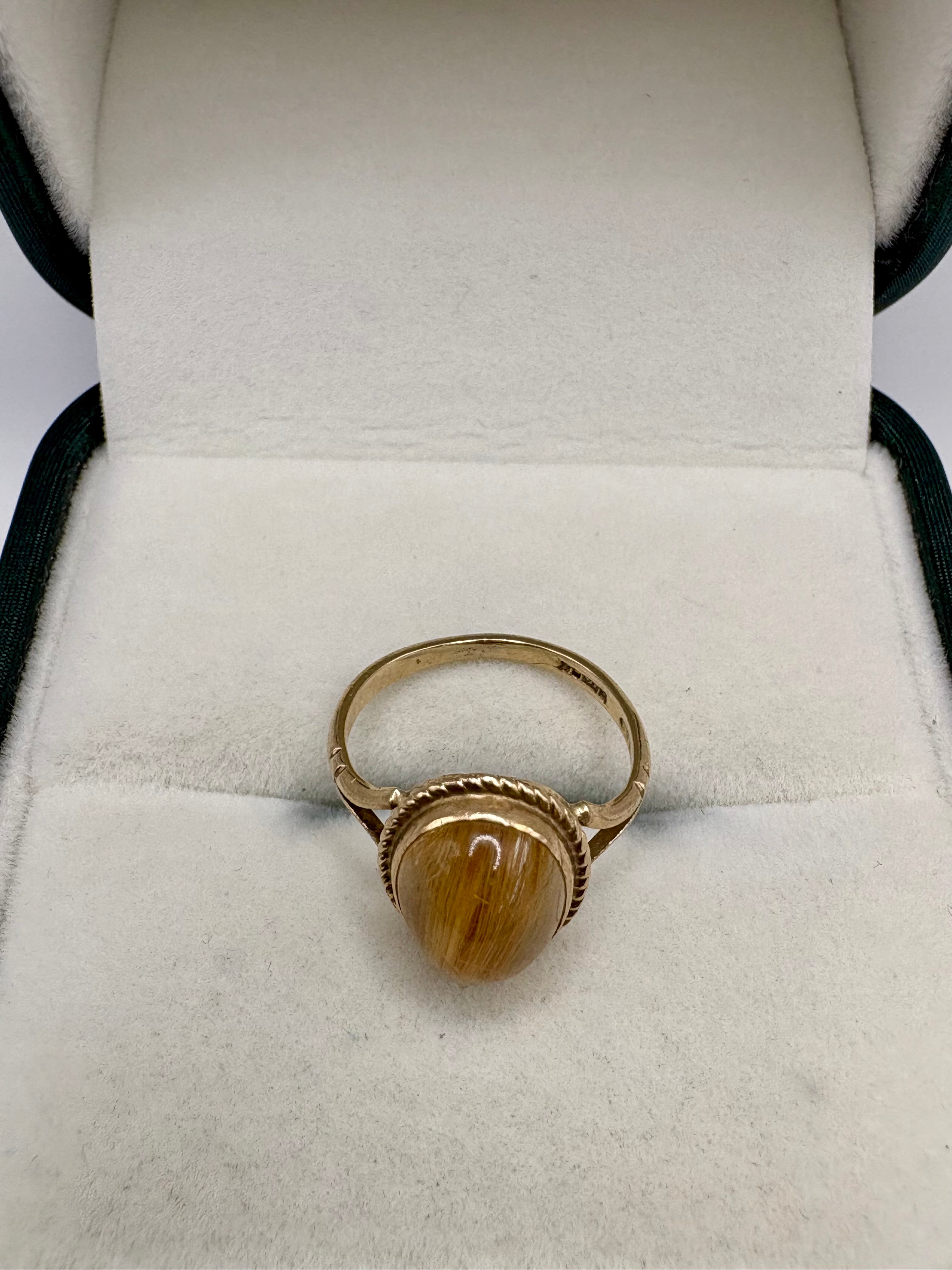 9ct gold rutile quartz ring