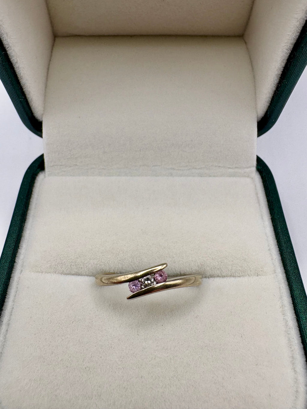 9ct gold pink sapphire and diamond ring