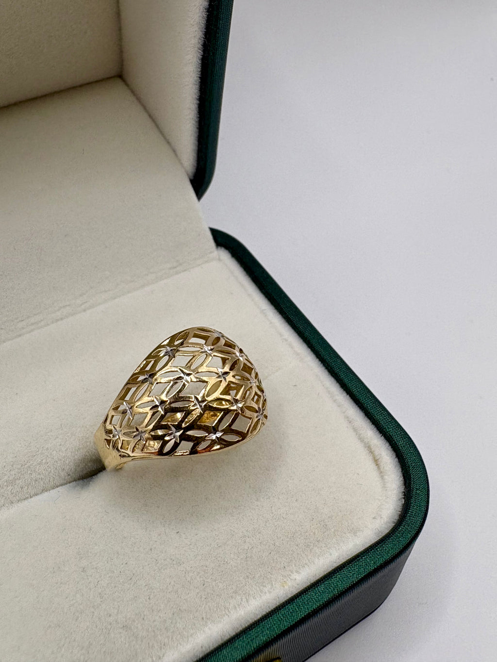 9ct gold dome ring