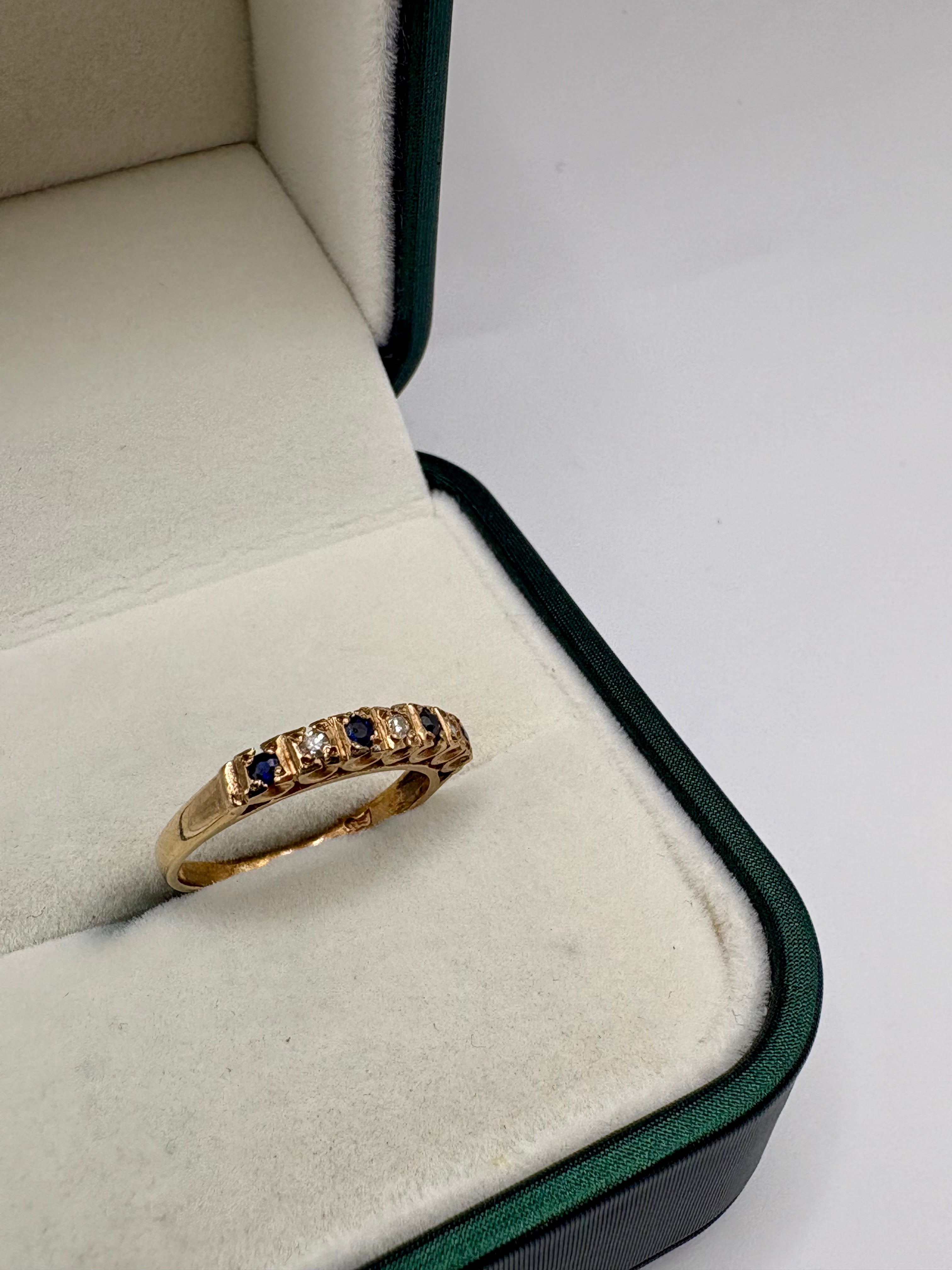 9ct gold sapphire and diamond ring