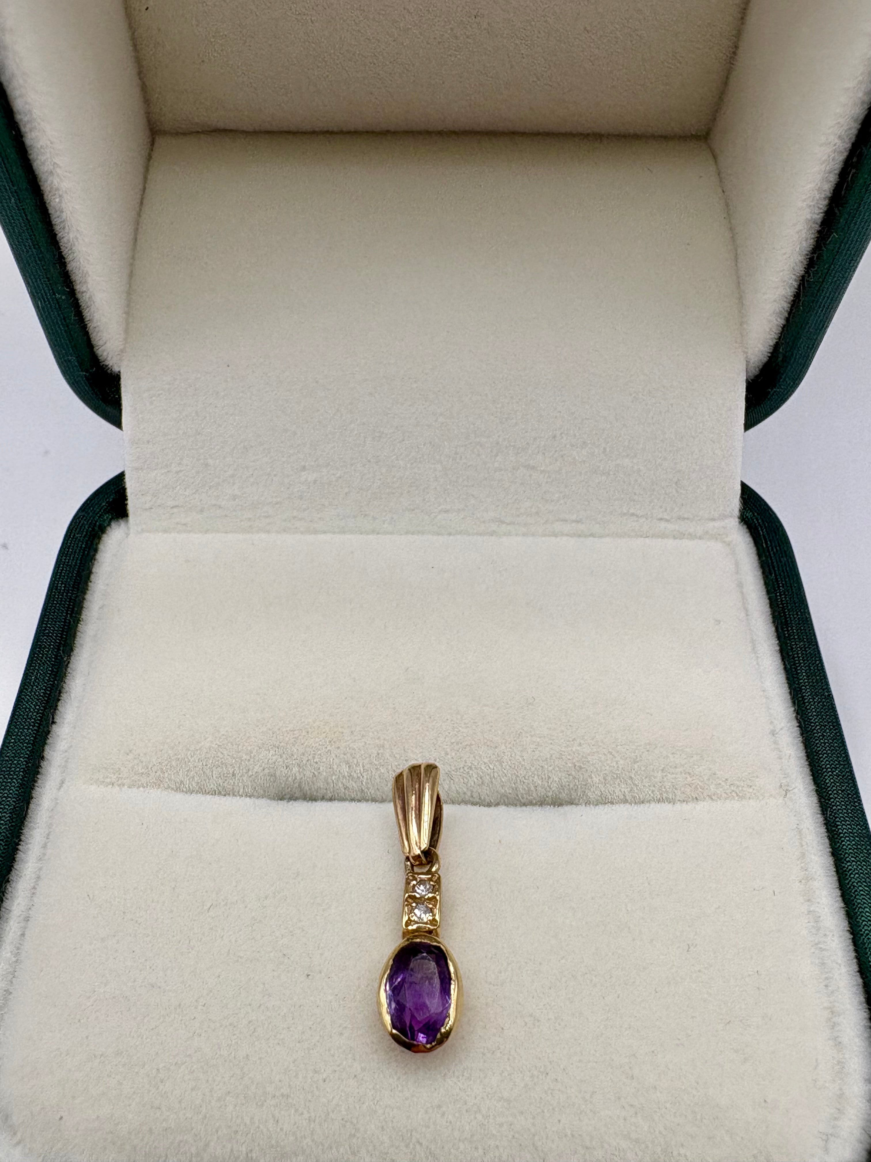 9ct gold amethyst and diamond pendant