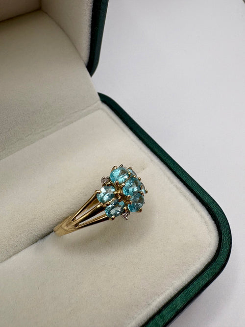 9ct diamond and apatite ring