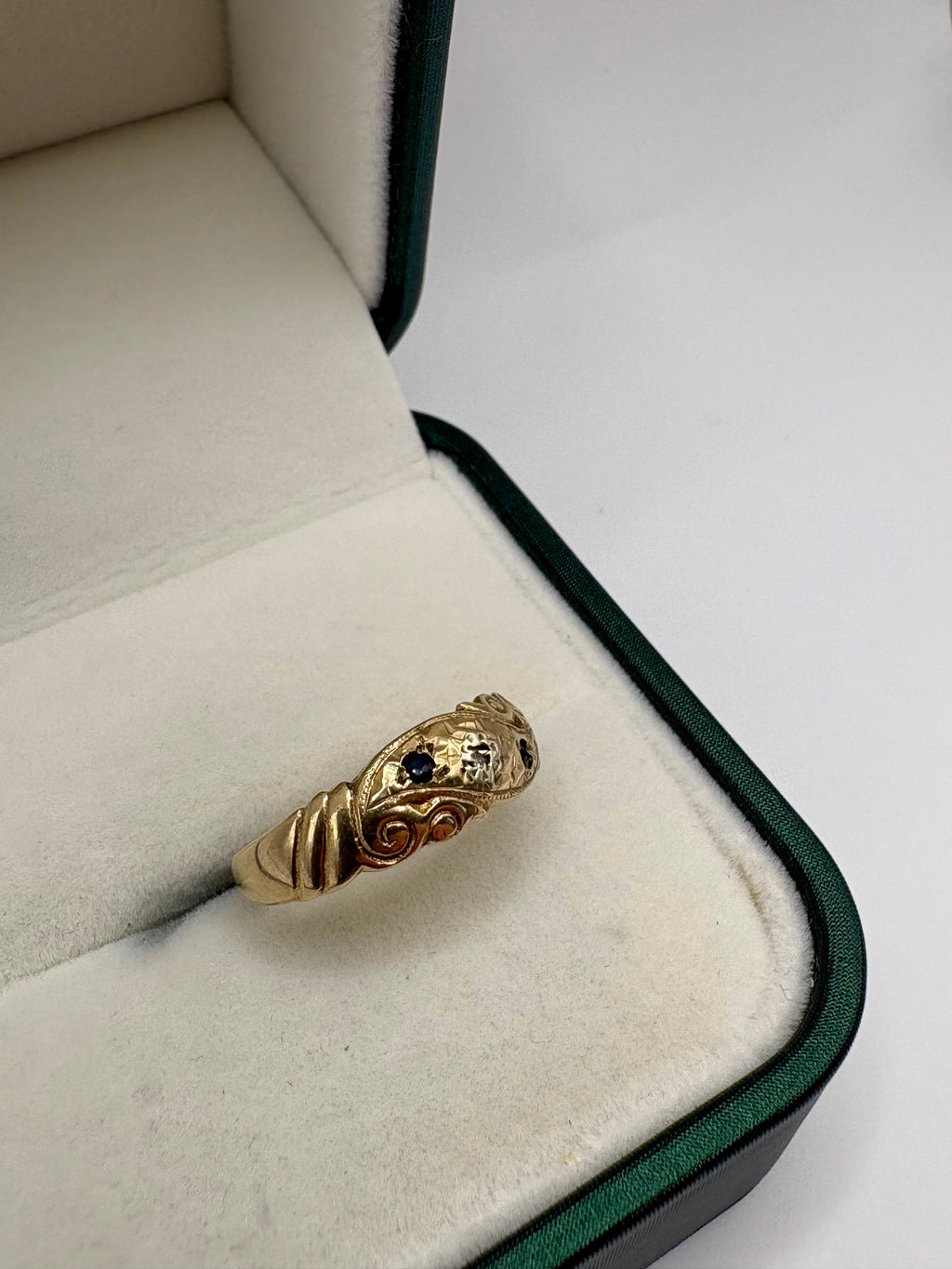 9ct gold heavy sapphire and diamond gypsy ring