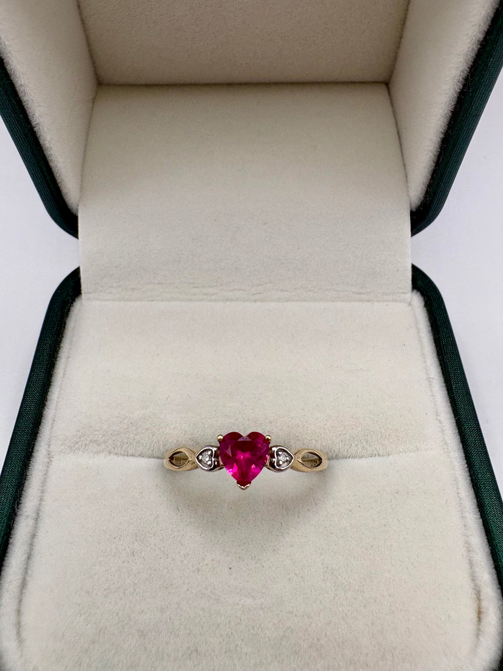 9ct gold ruby and diamond heart ring
