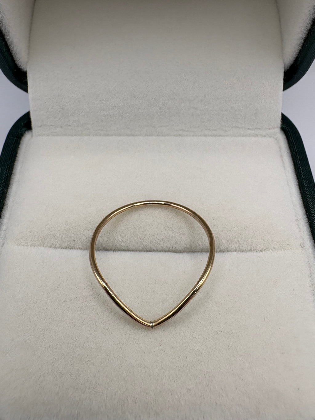 9ct gold wishbone ring