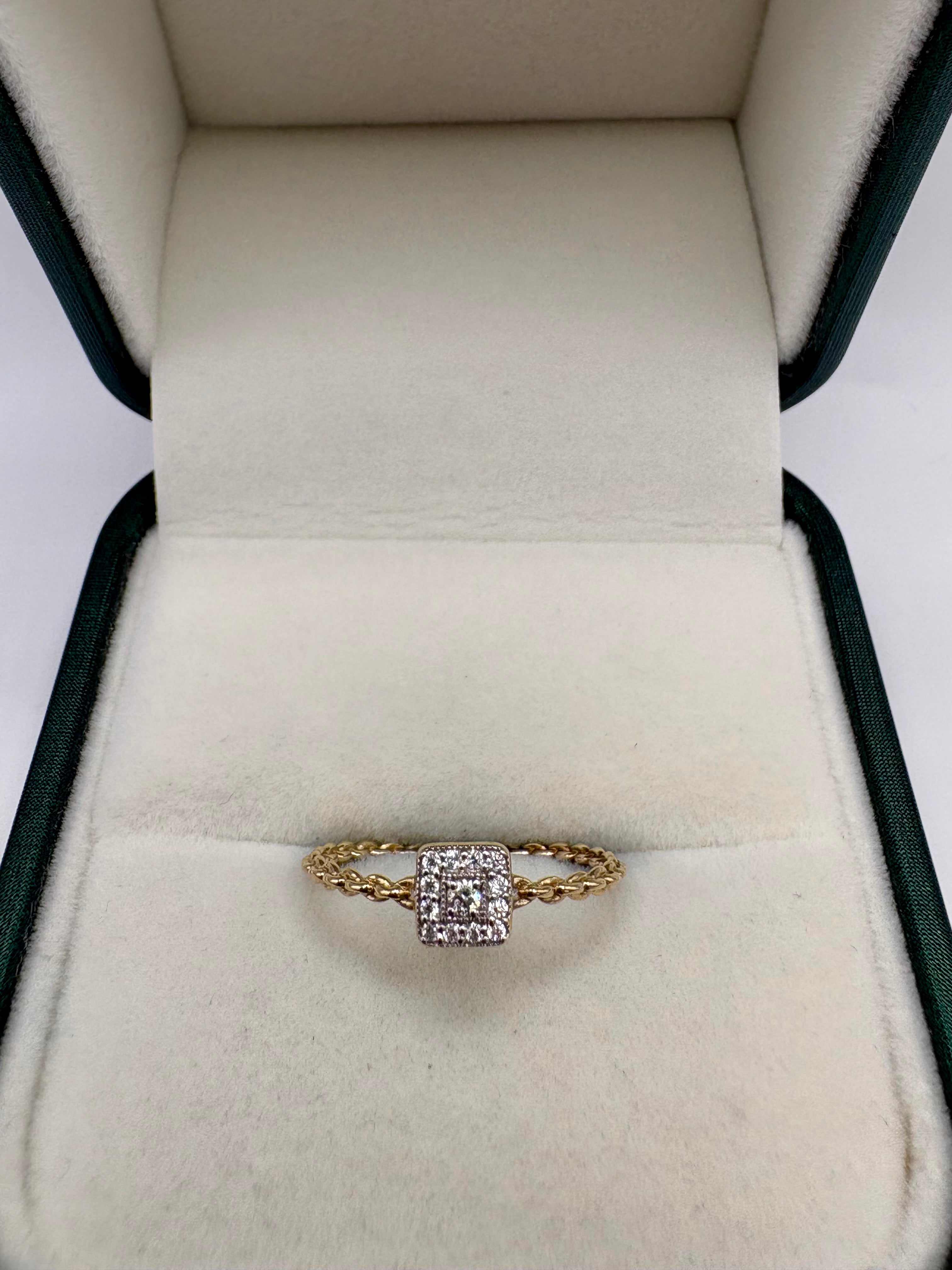 9ct gold diamond link ring