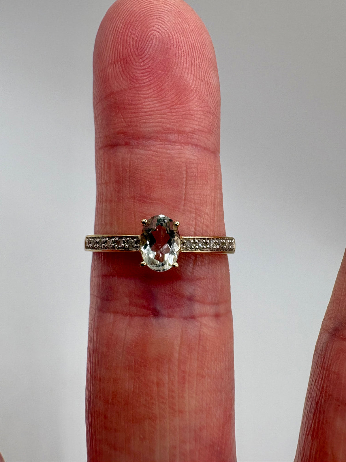 9ct gold prasiolite and diamond ring