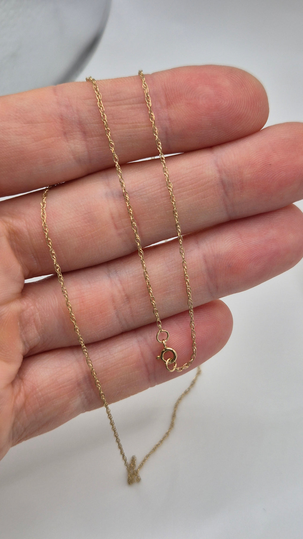9ct gold 18inch chain (1)