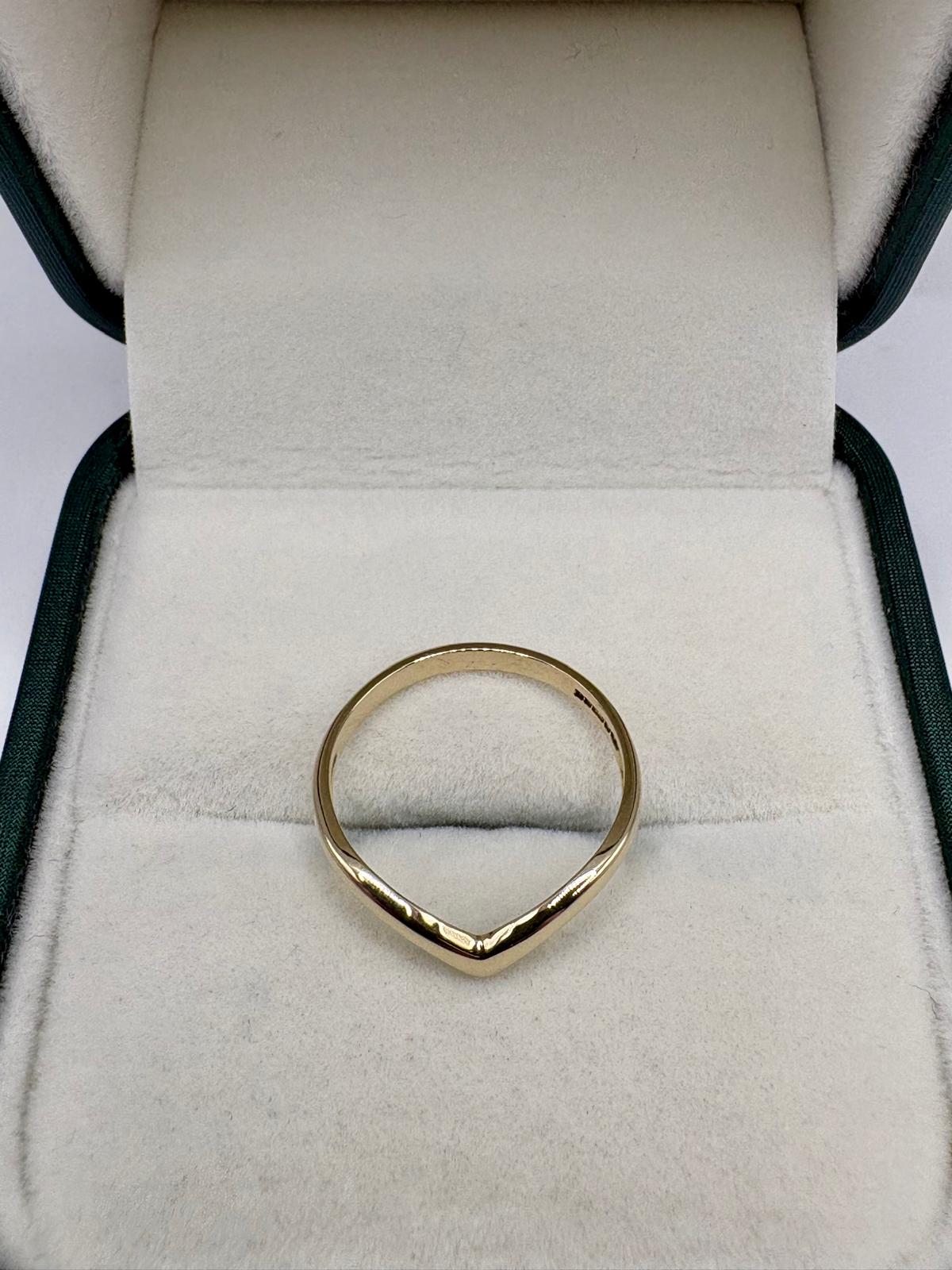 9ct gold wishbone ring