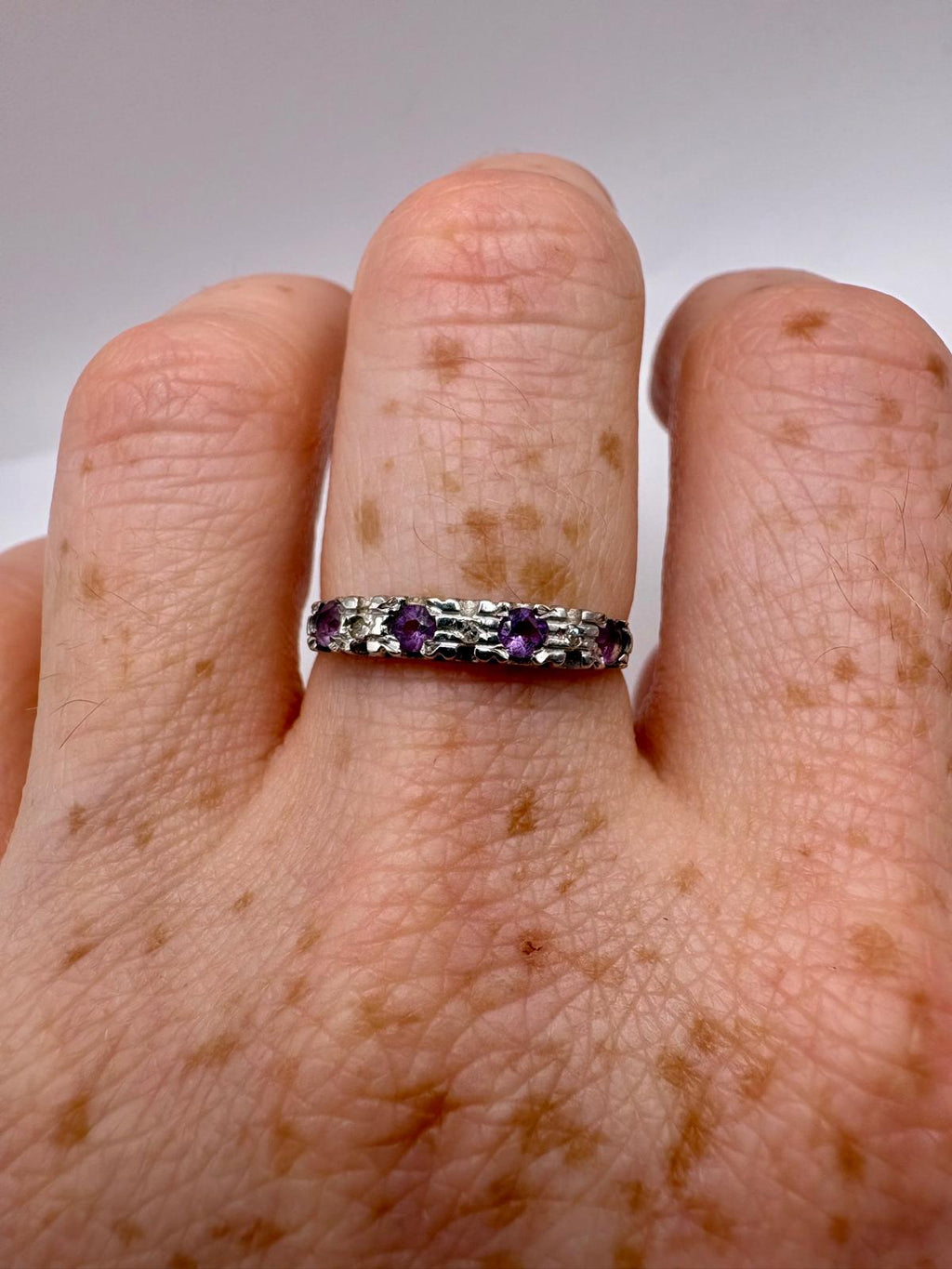 9ct gold amethyst and diamond ring
