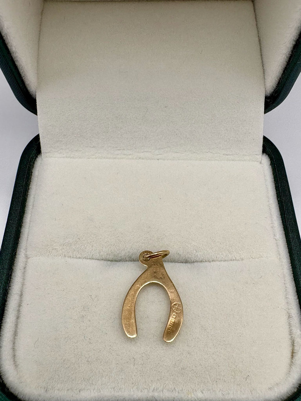 9ct gold wishbone charm