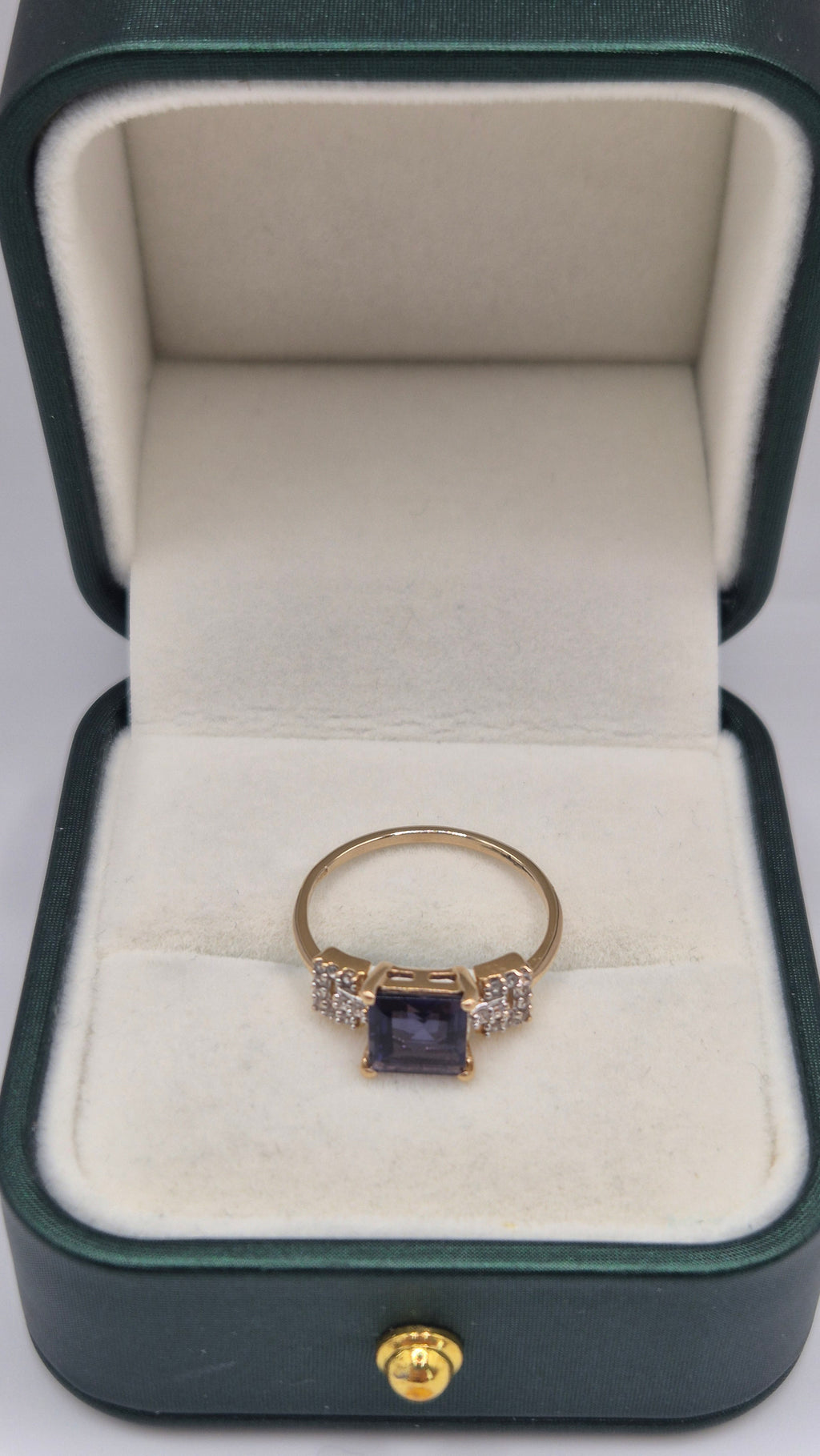 9ct gold iolite and diamond ring