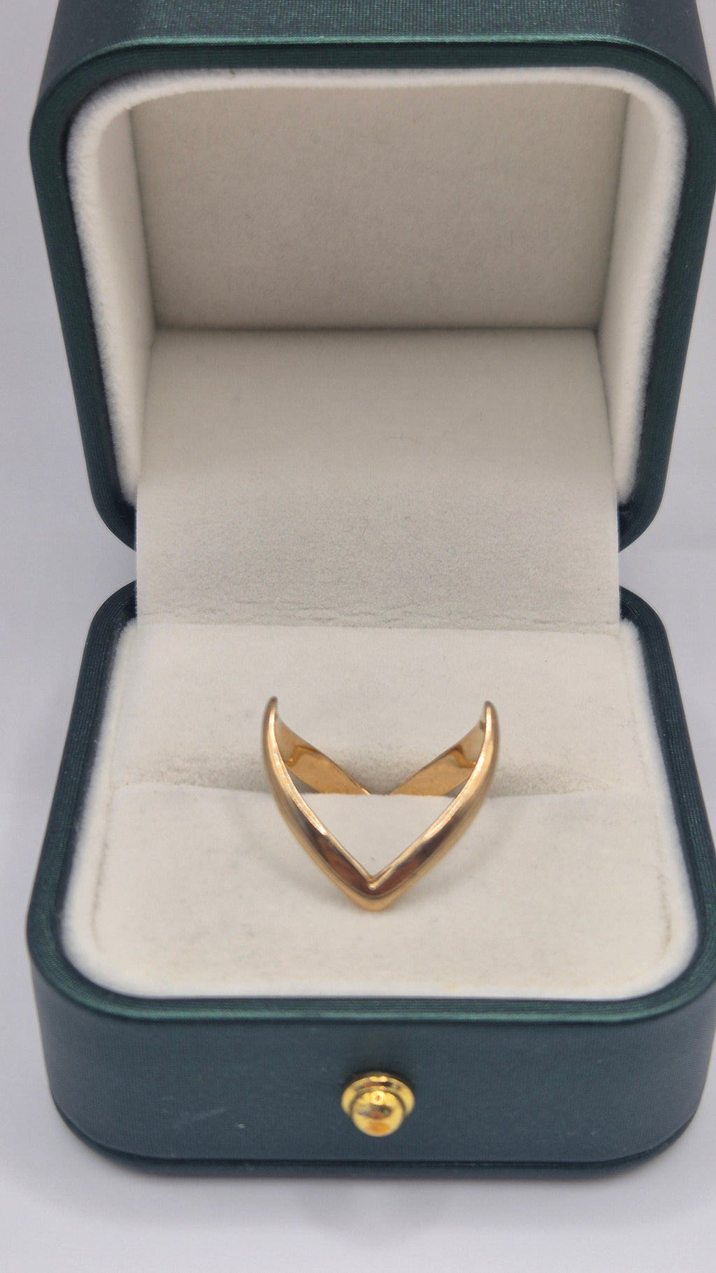 9ct gold double wishbone ring