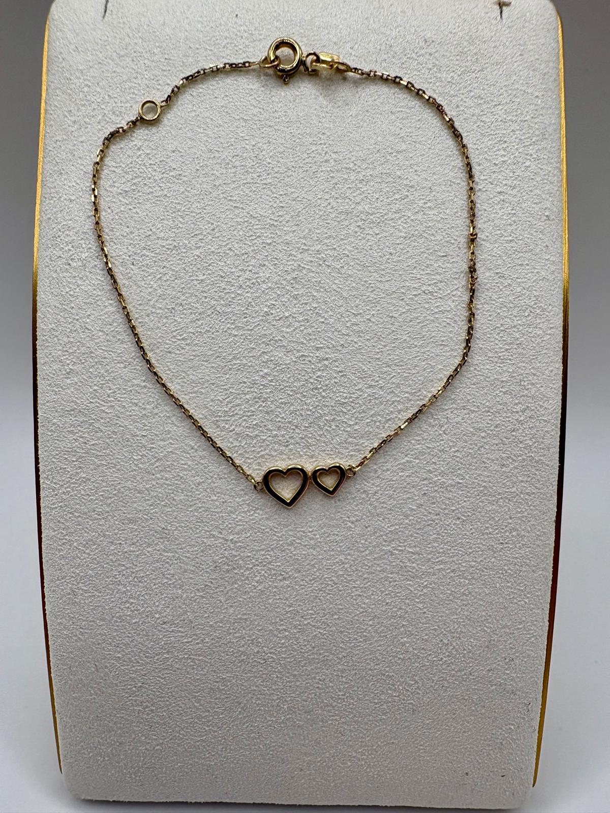 9ct gold heart bracelet