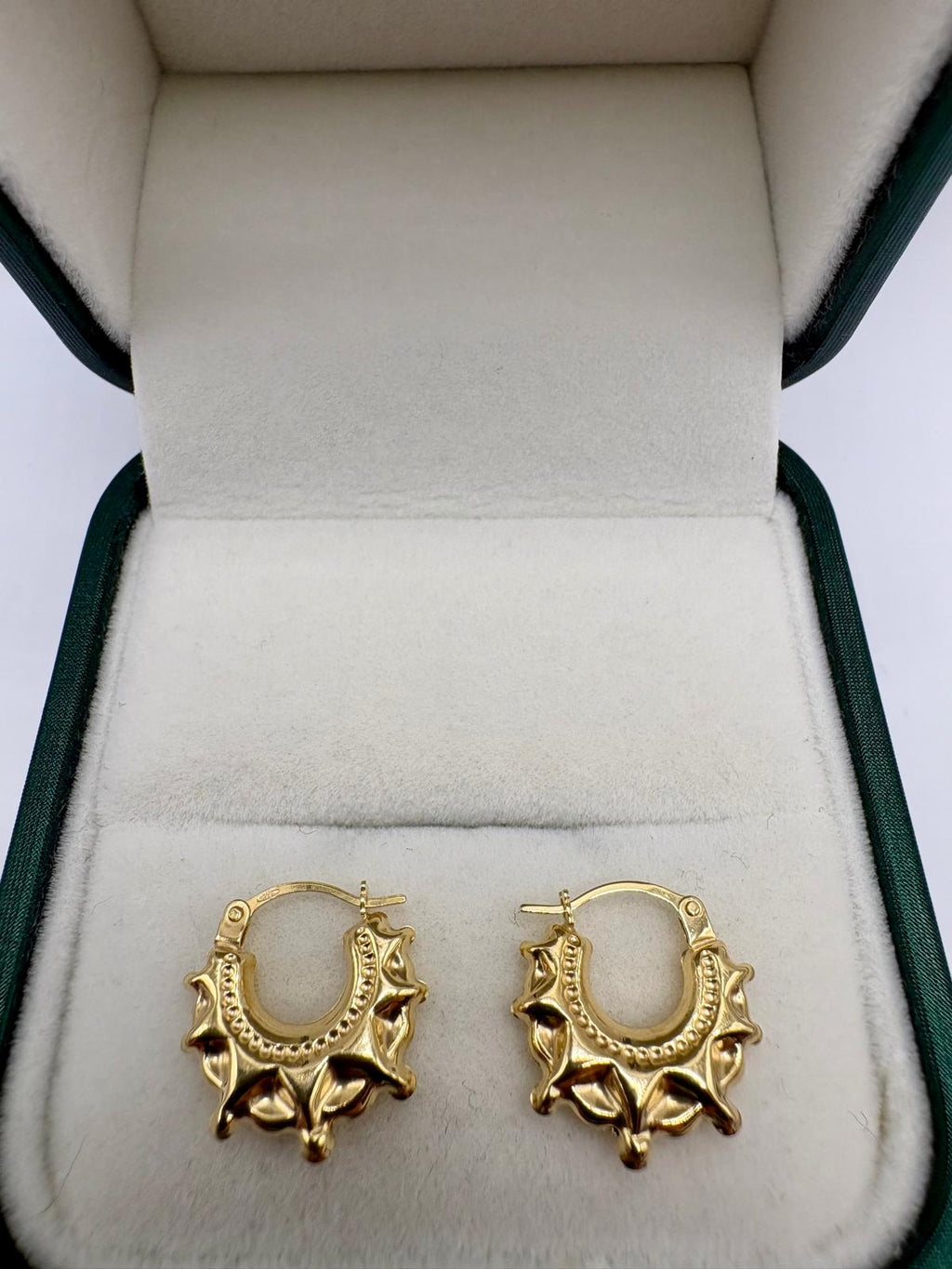 9ct gold Spike creole earrings