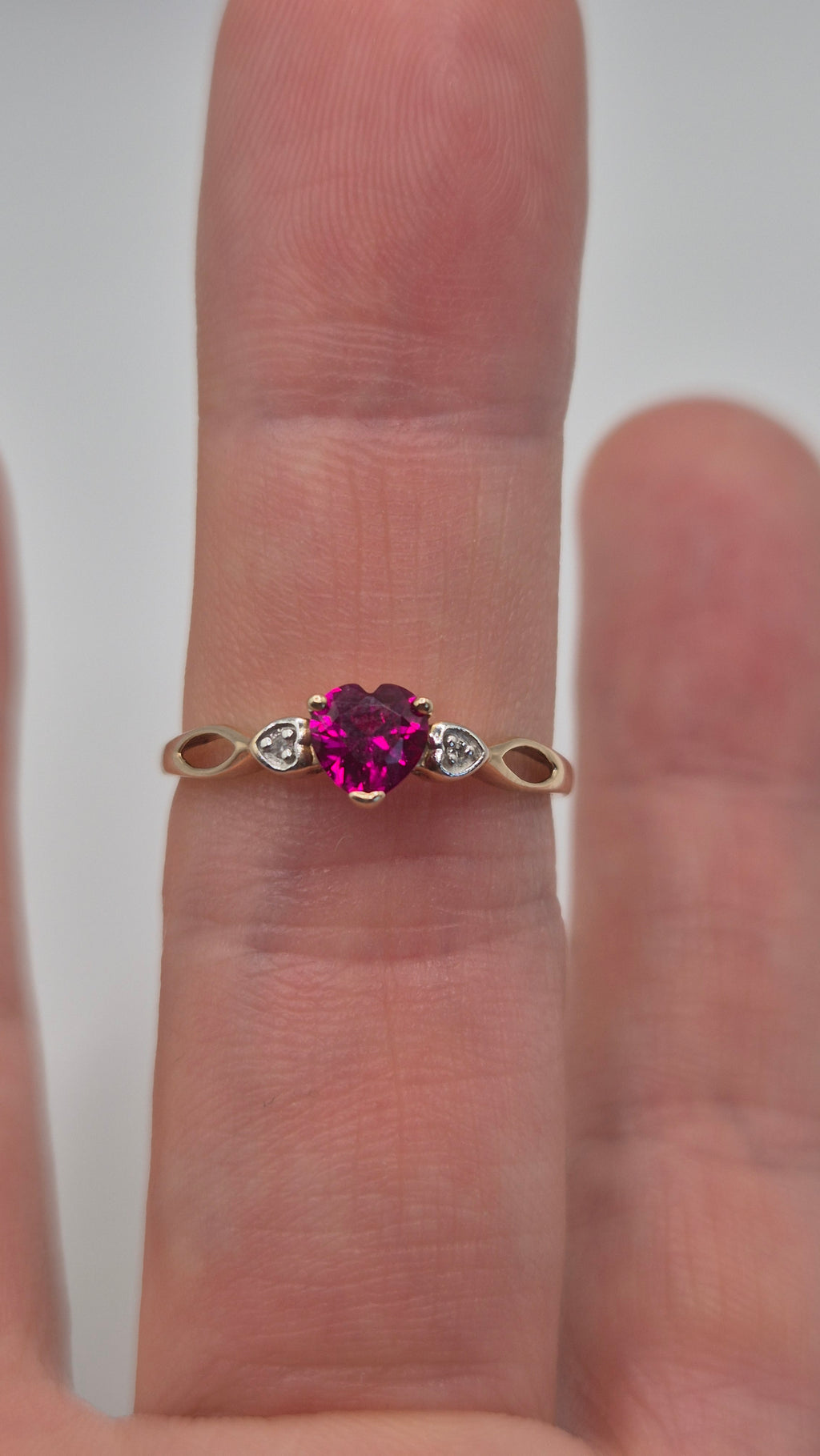9ct gold synthetic ruby and diamond ring