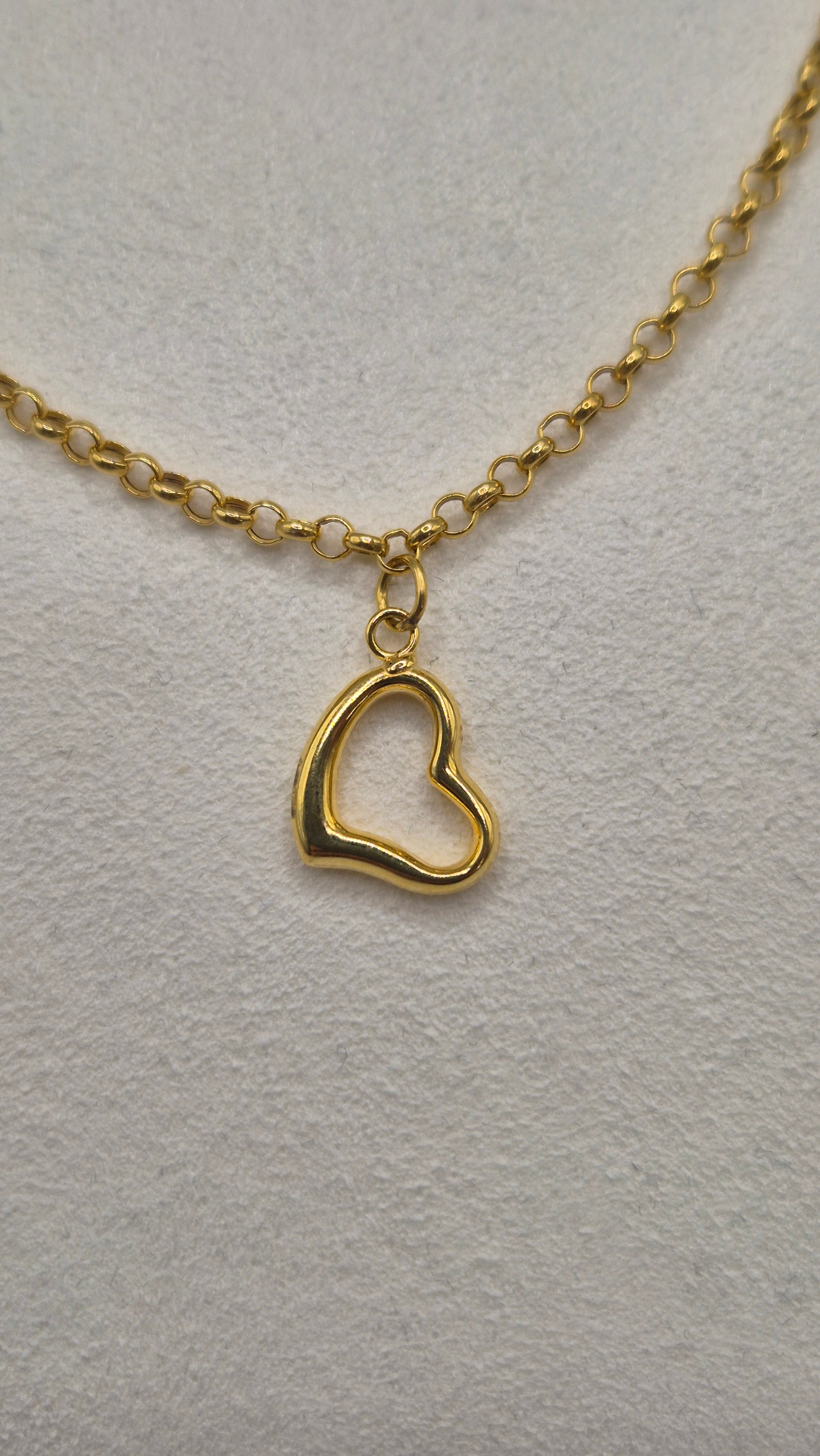 9ct gold heart bracelet