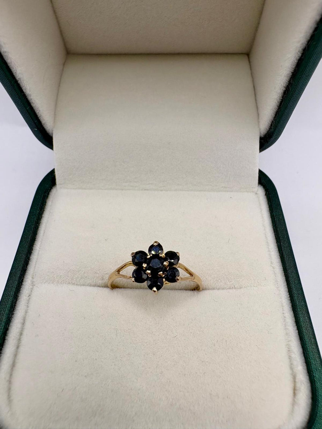 9ct black spinel ring