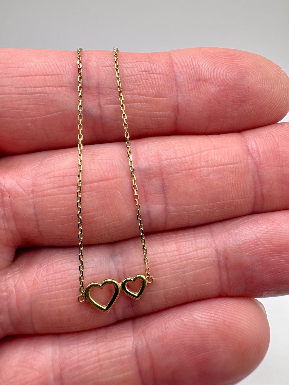 9ct gold heart bracelet