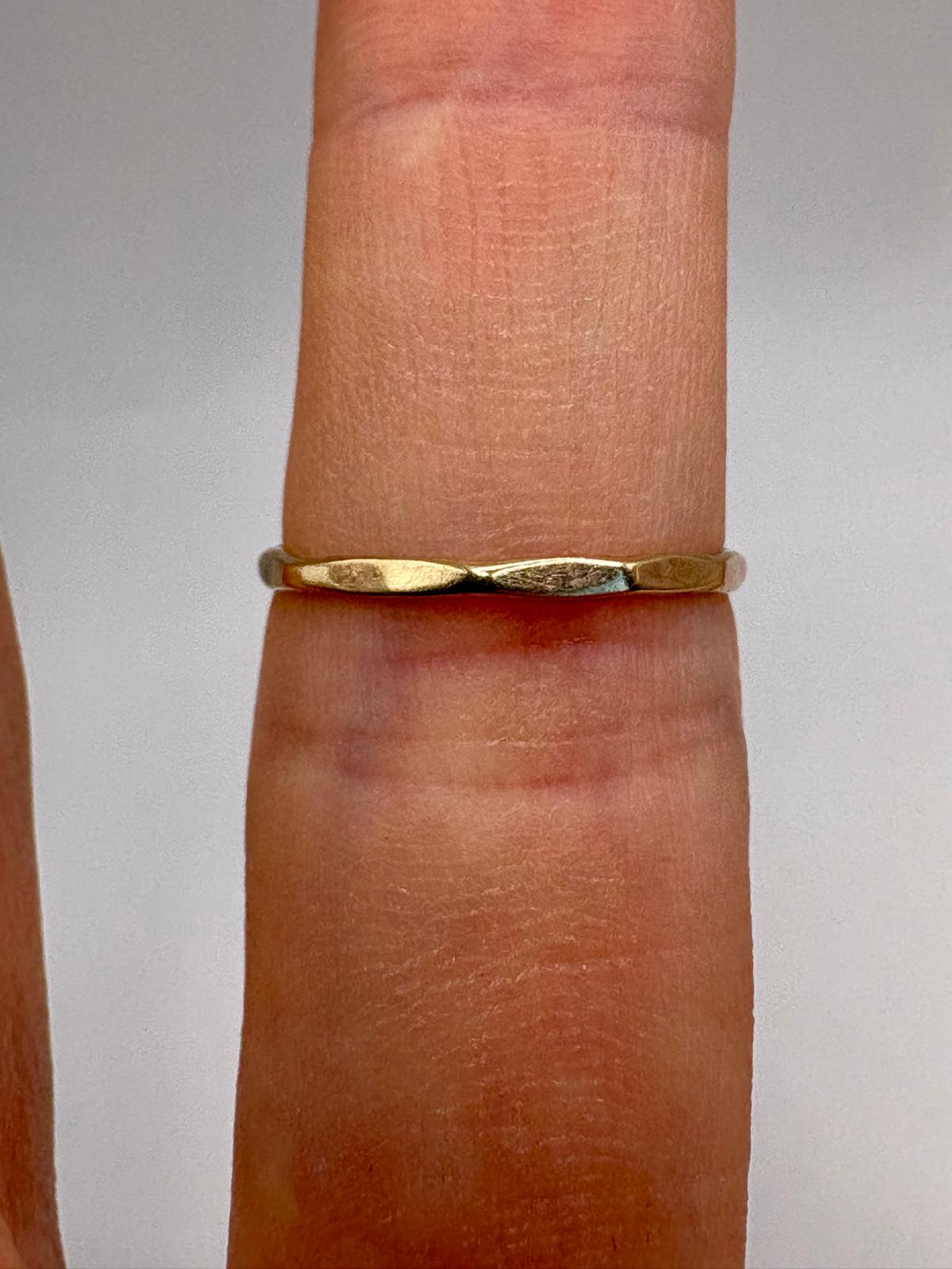 9ct gold vintage stacker ring