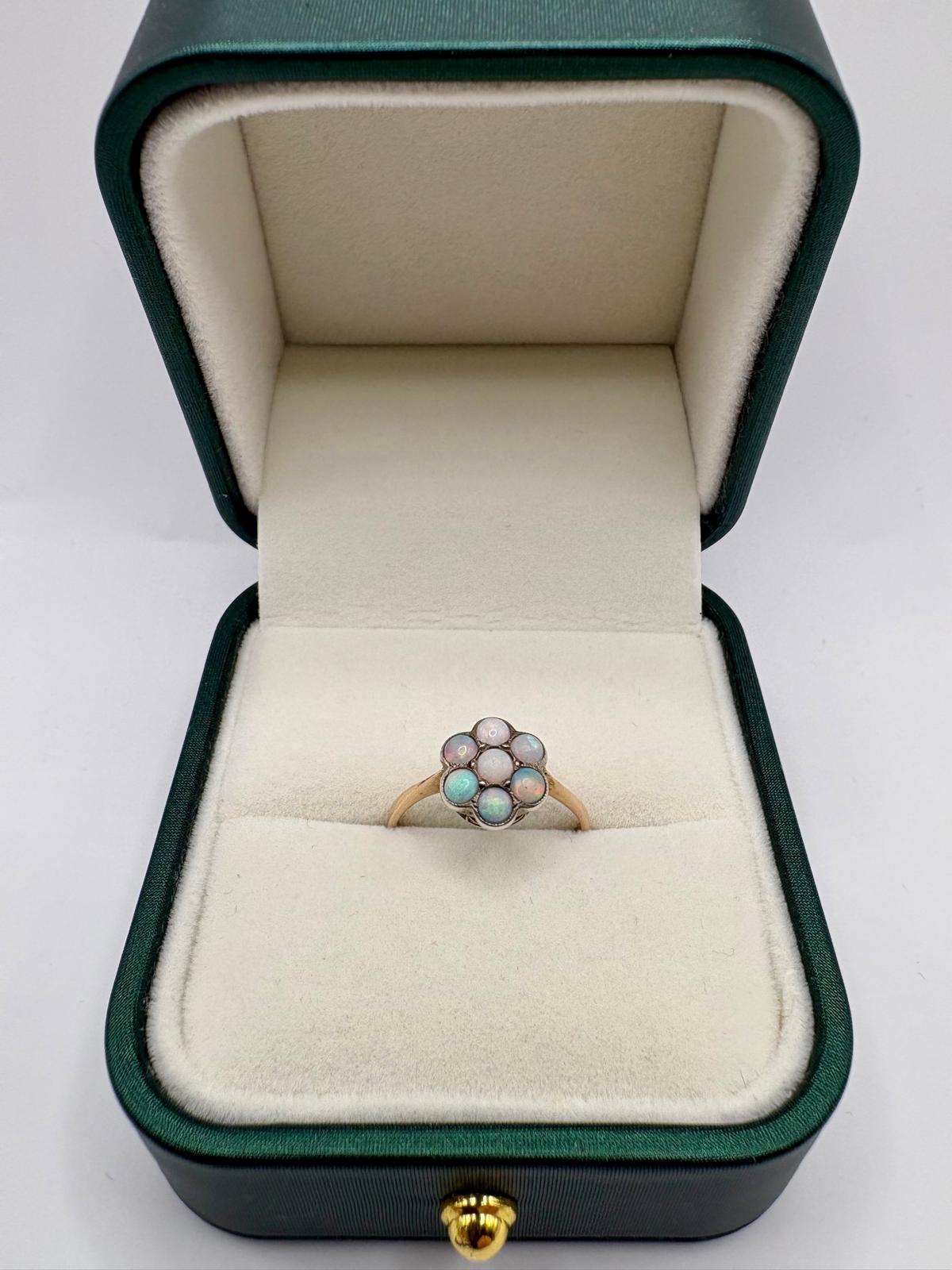 9ct gold opal daisy cluster ring