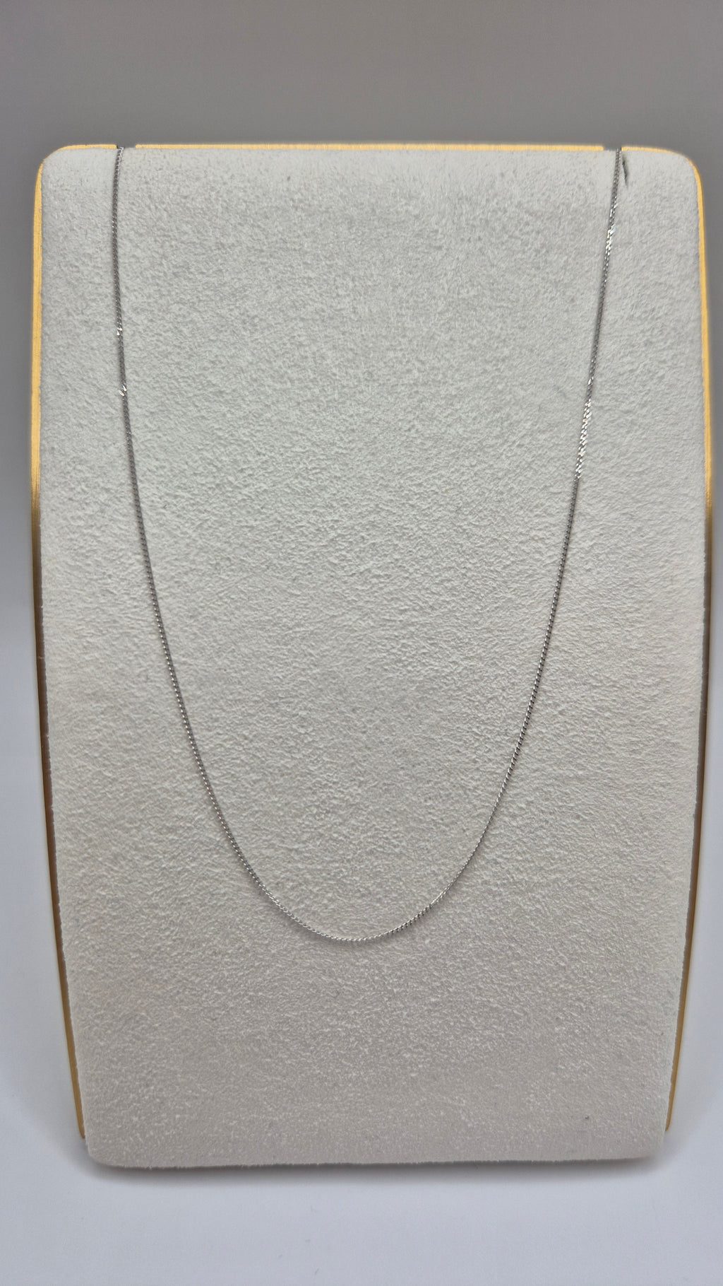 9ct white gold 18 inch curb chain (4)