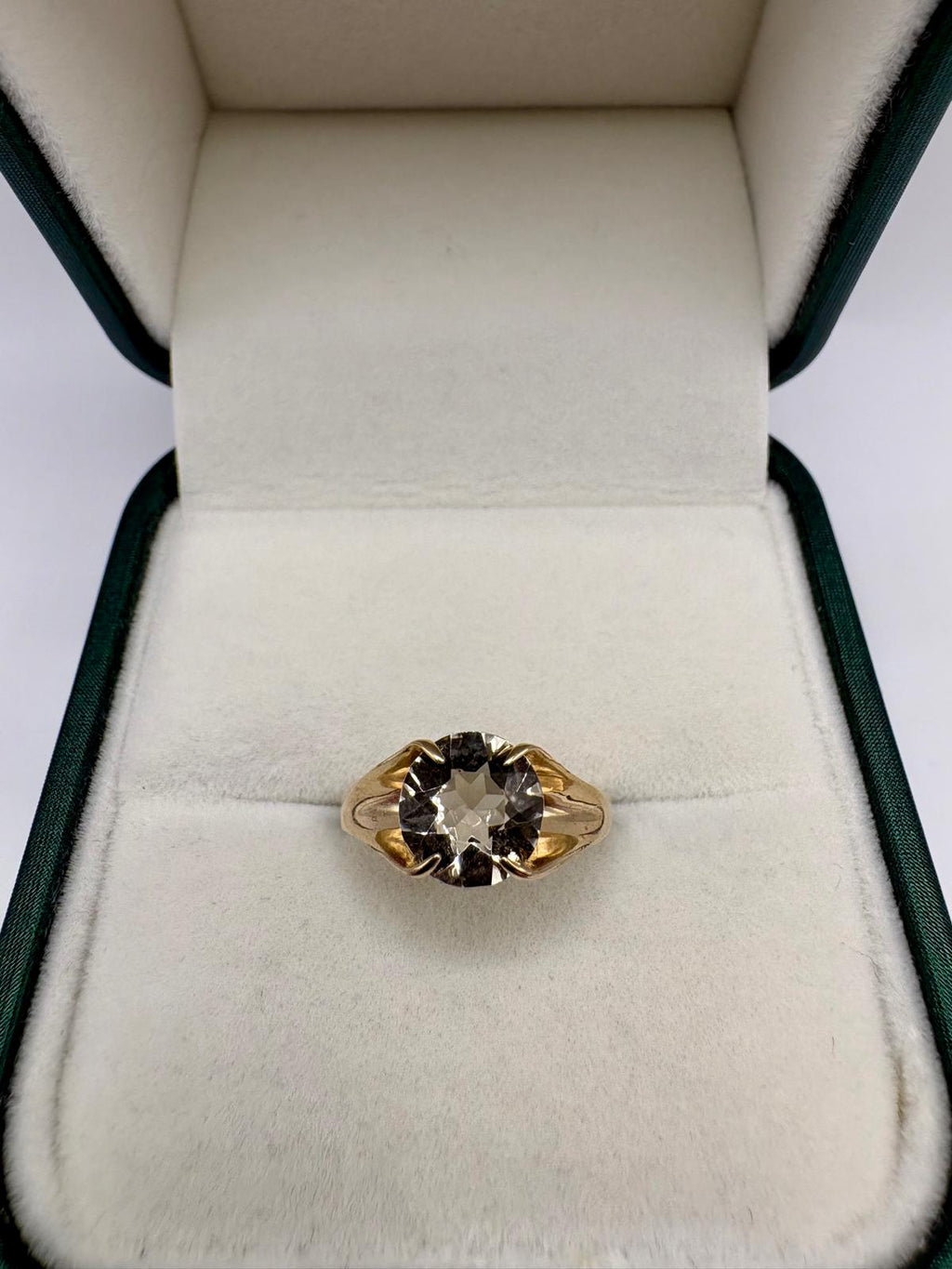 9ct gold citrine ring