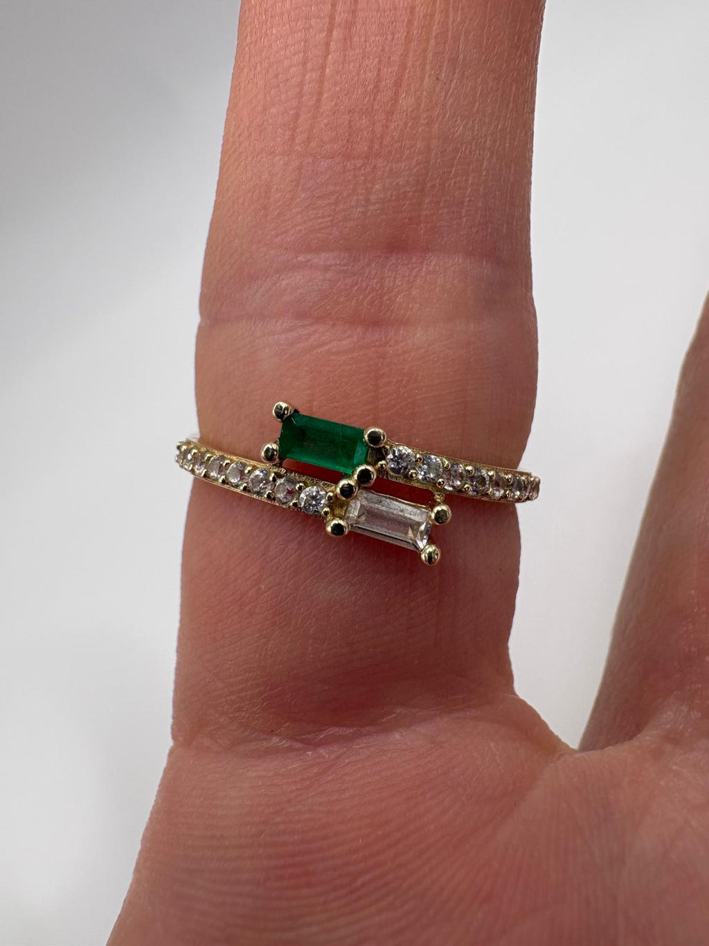 9ct gold emerald and zircon ring