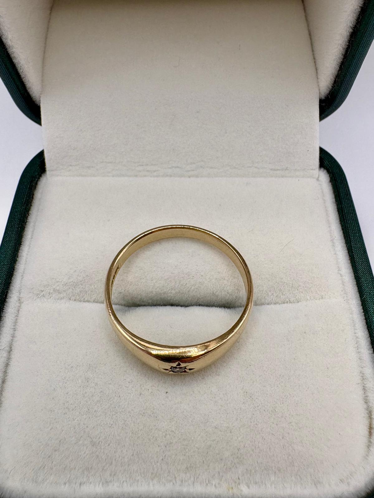 9ct gold cz star gypsy ring