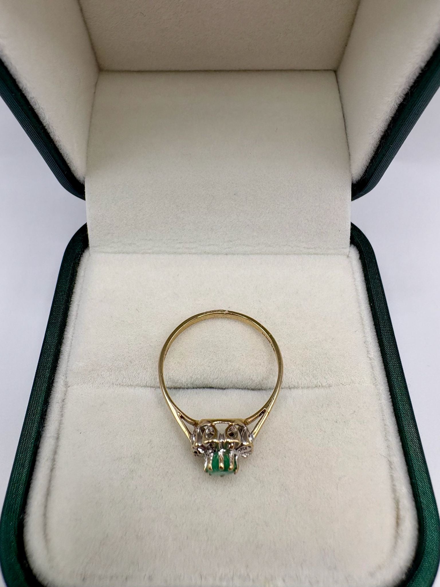 9ct gold emerald and diamond ring