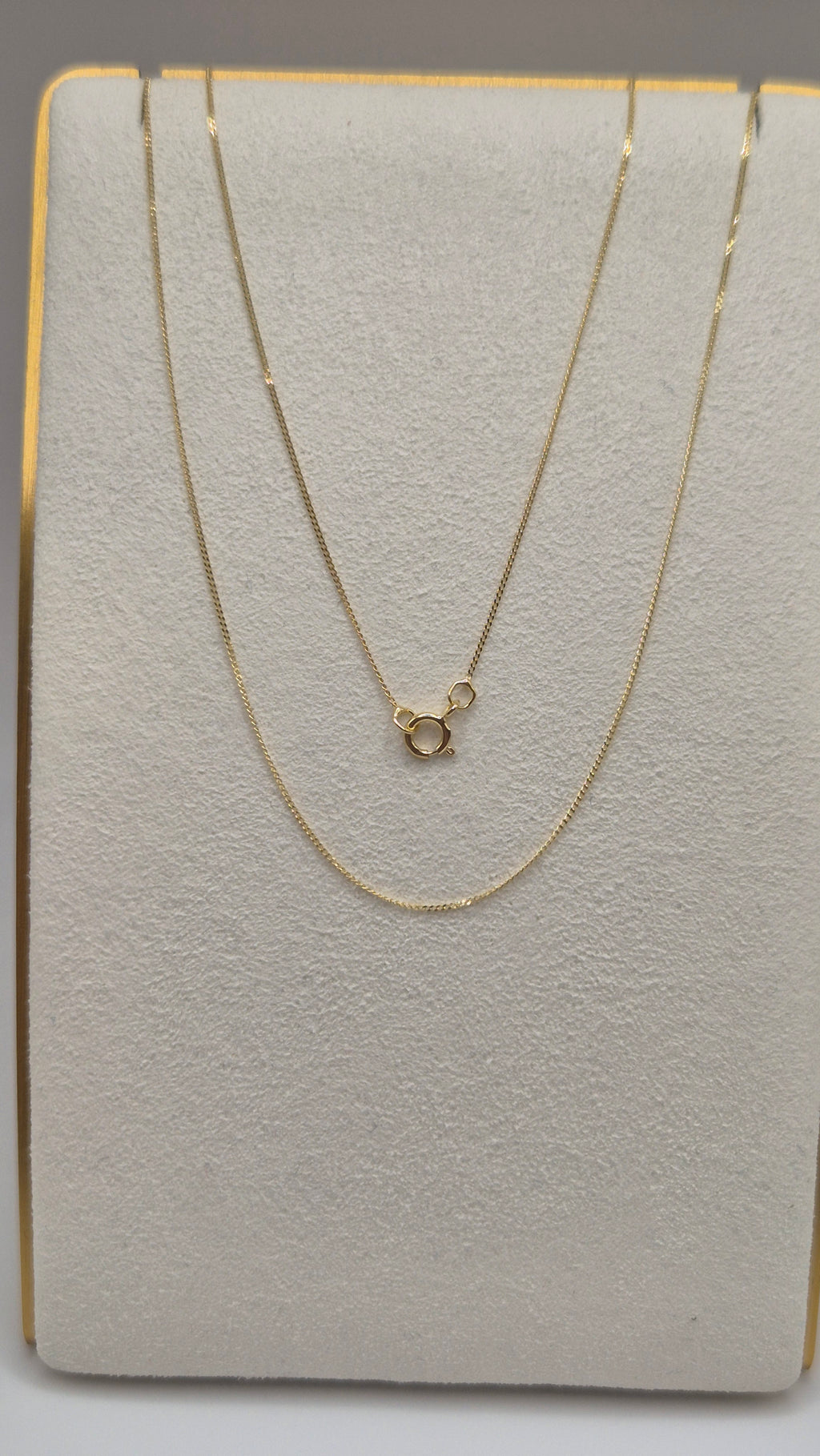 9ct gold 16 inch curb chain (1)