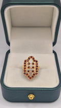 9ct gold garnet ring