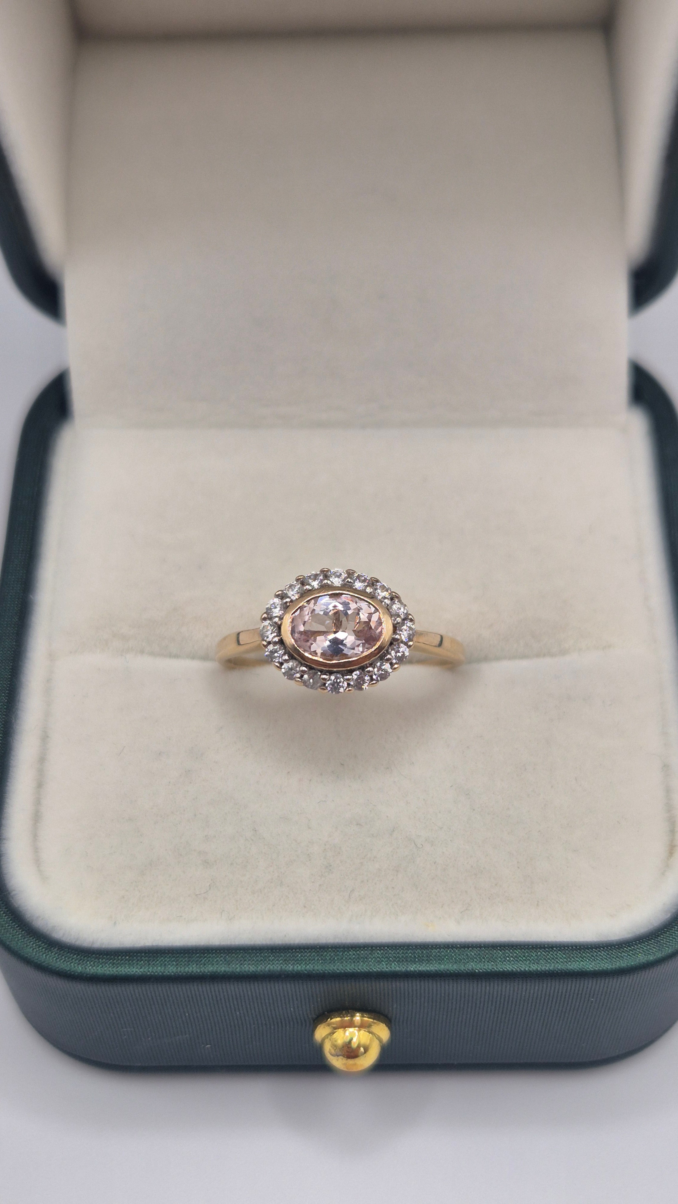 9ct gold morganite and topaz ring