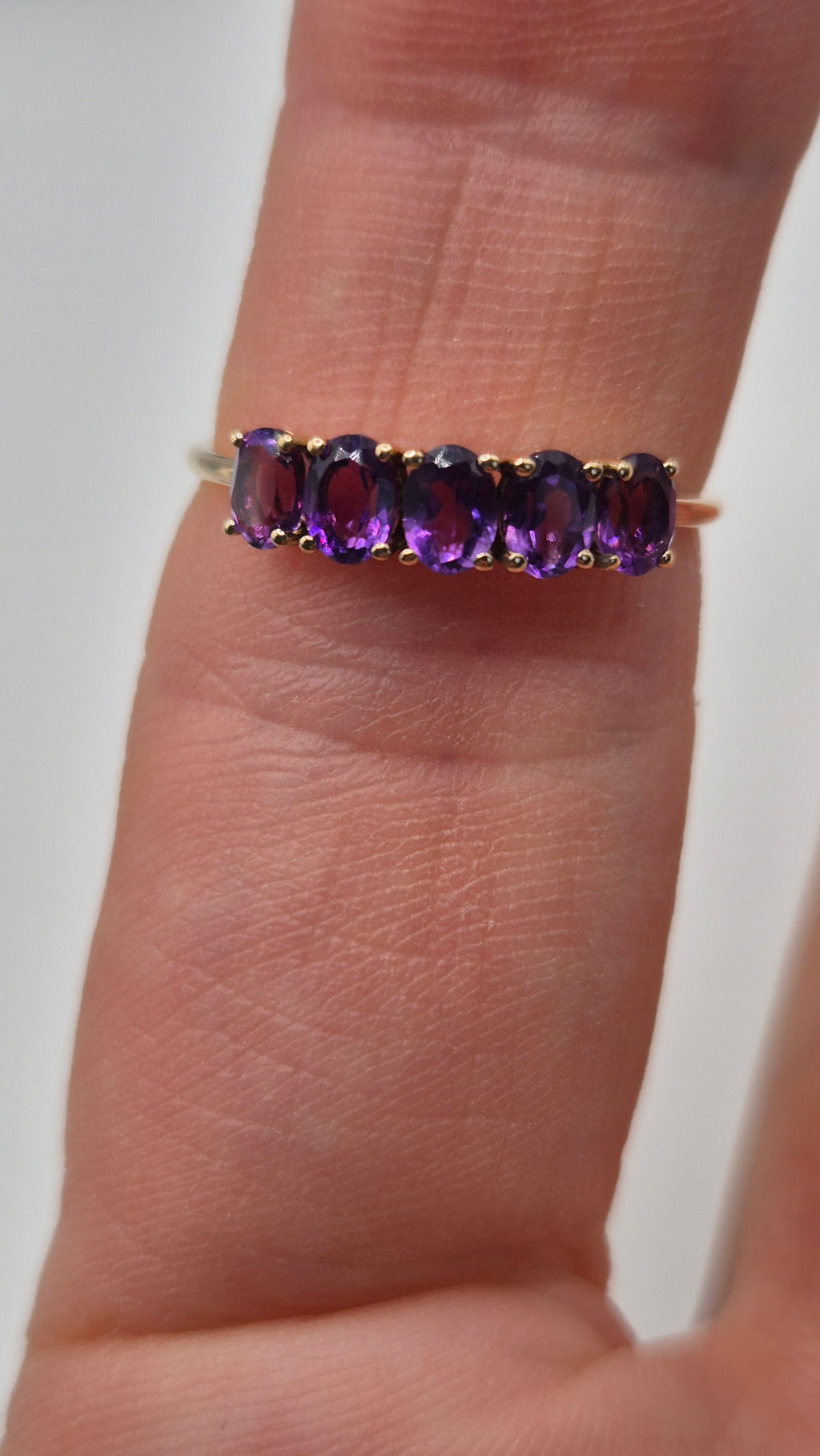9ct gold amethyst ring