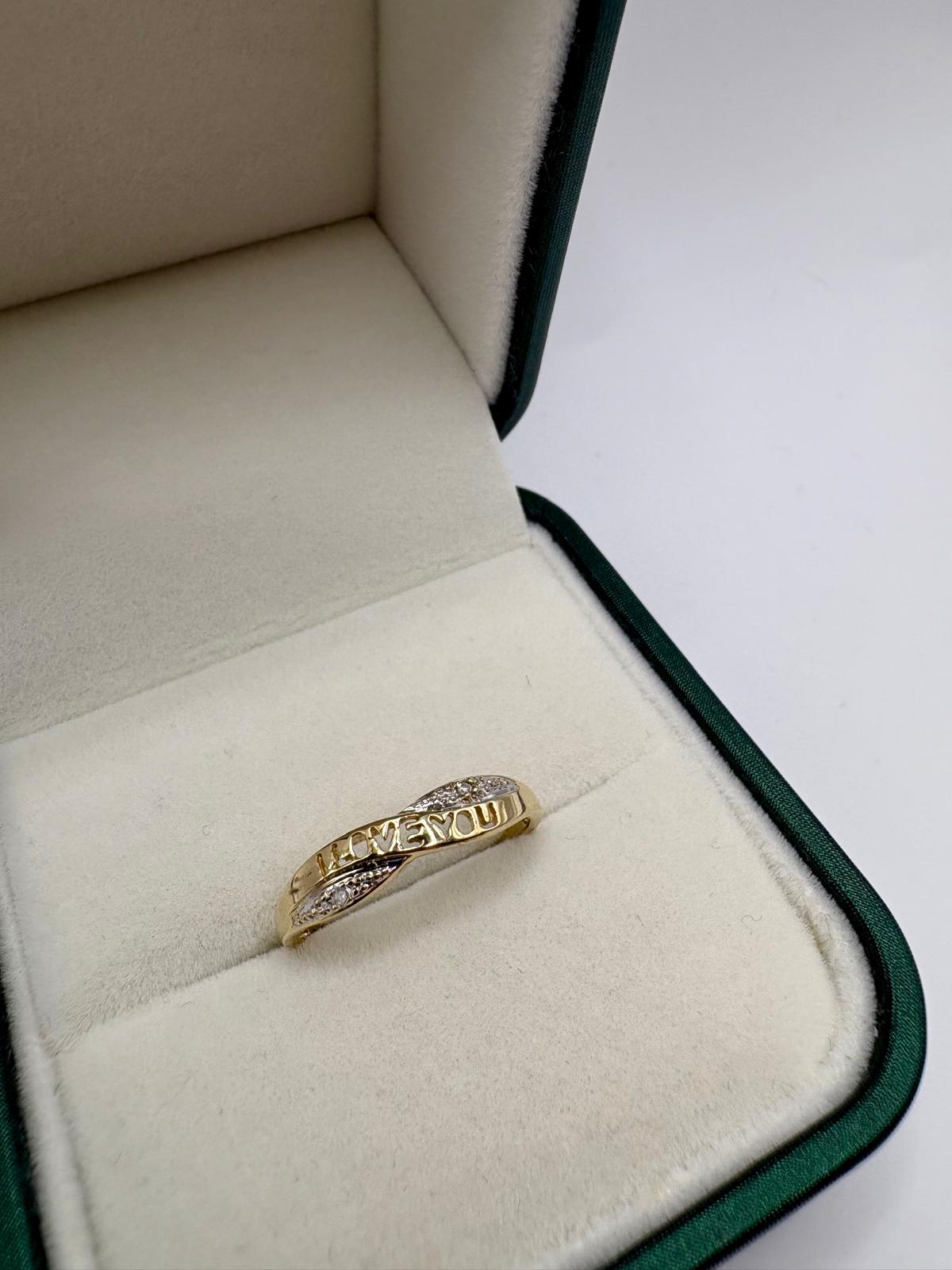 9ct diamond 'I Love You' ring